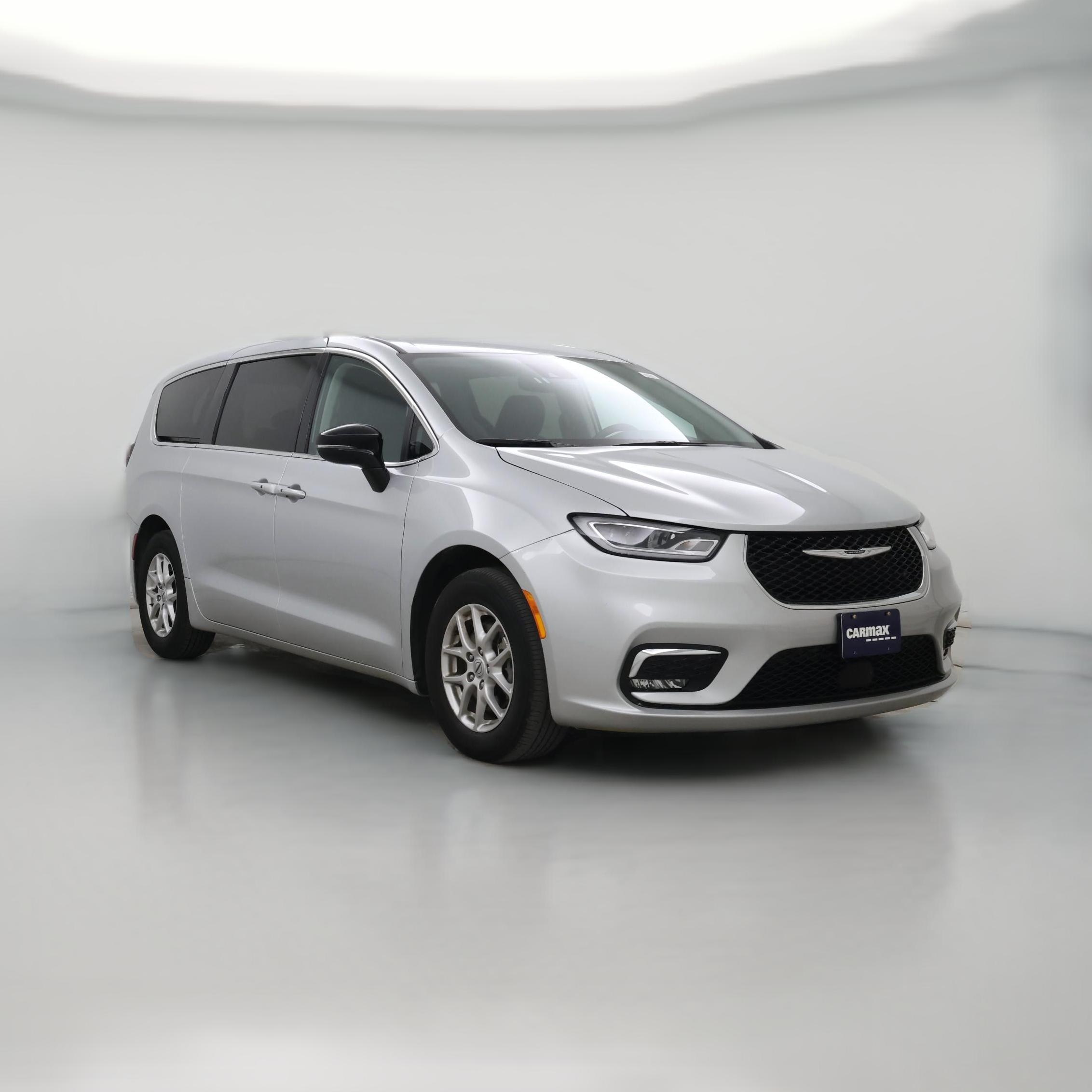 Thumbnail: 2024 Chrysler Pacifica - 1