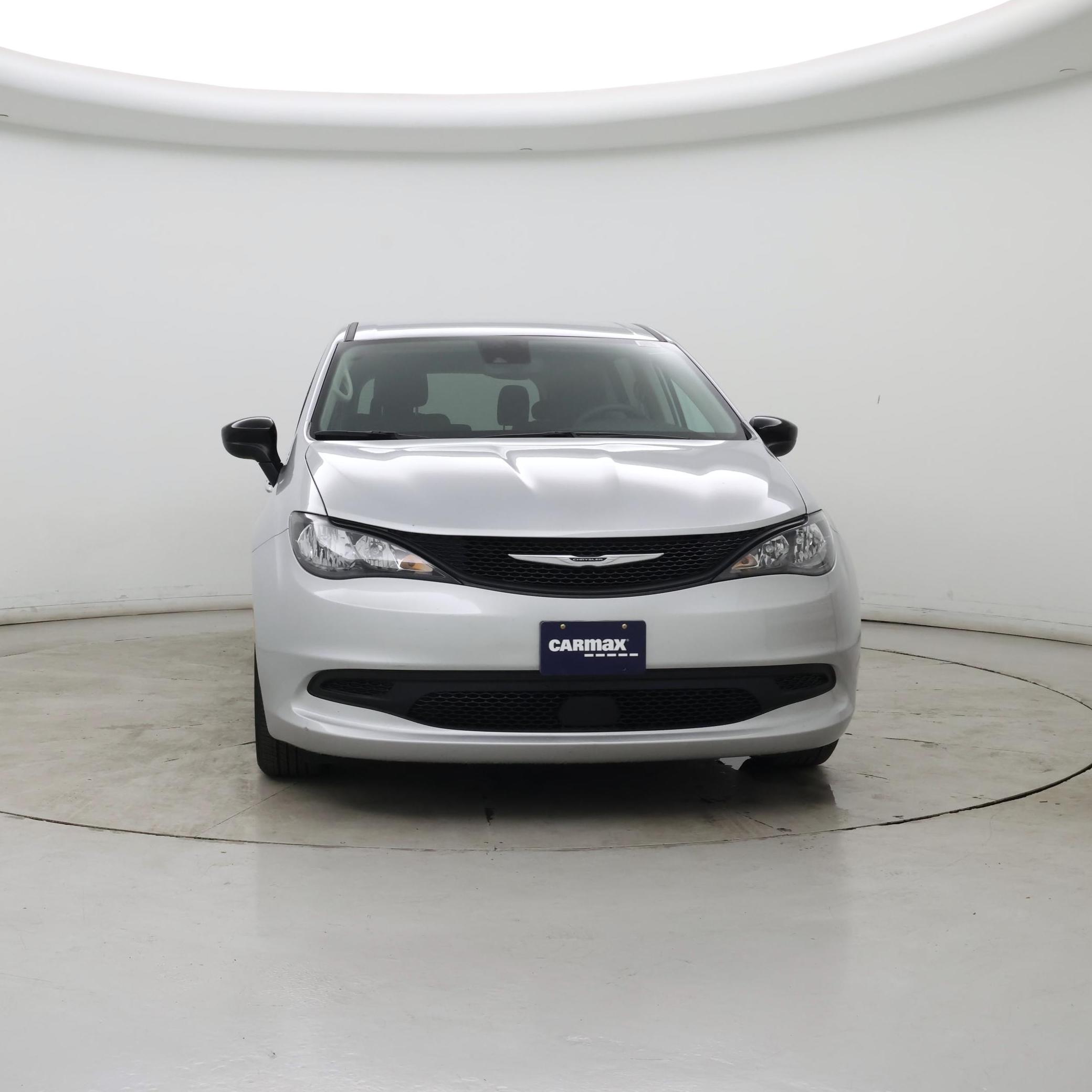 Thumbnail: 2024 Chrysler Voyager - 5