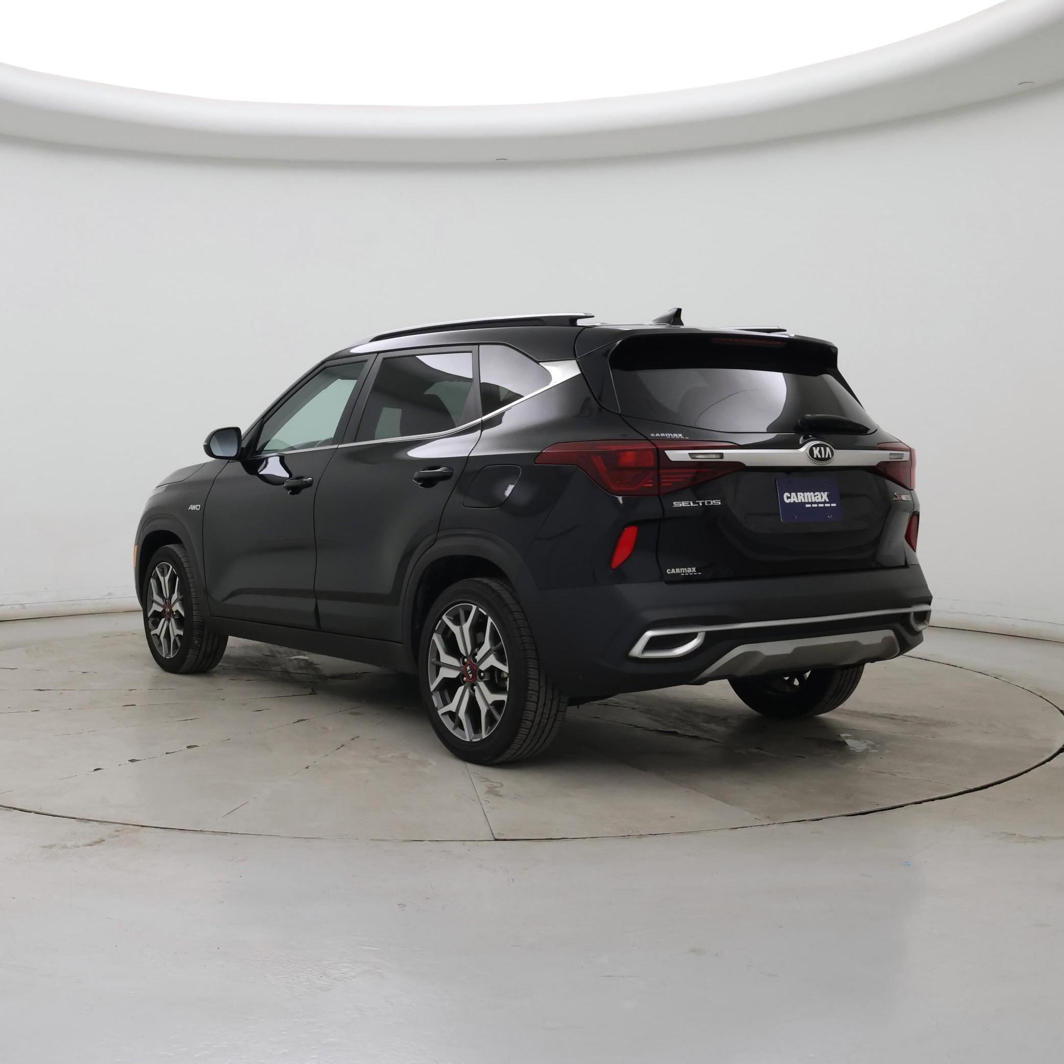 Thumbnail: 2021 Kia Seltos - 2