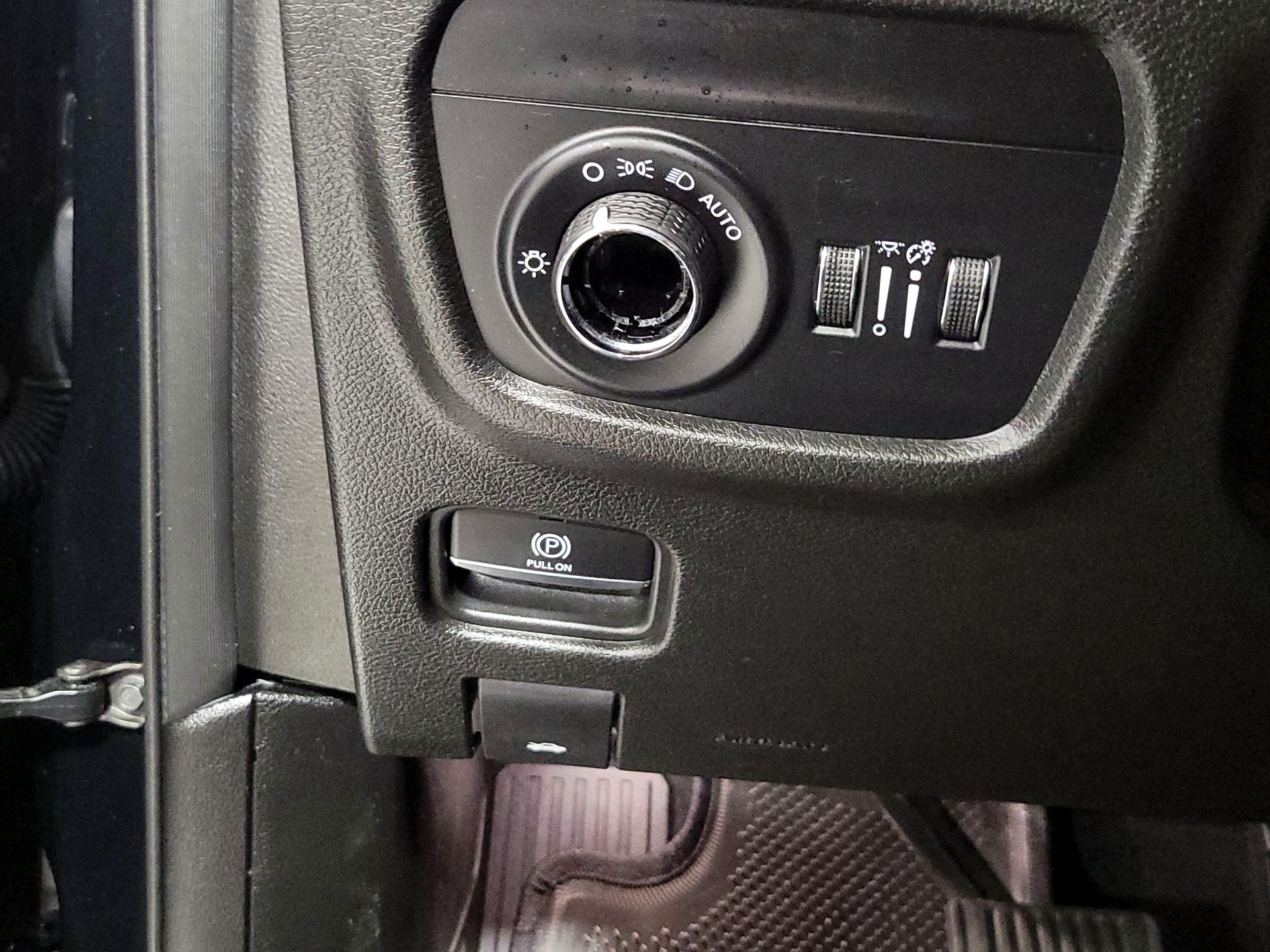 Thumbnail: 2023 Jeep Grand Cherokee - 13