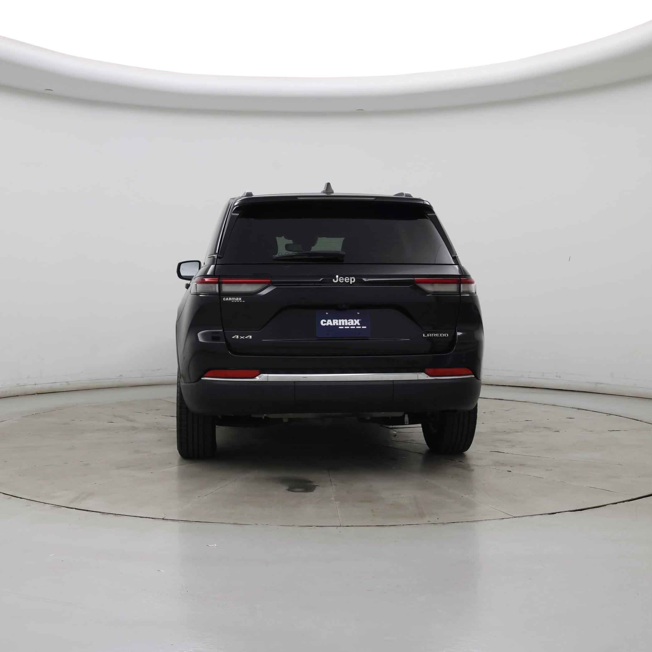 Thumbnail: 2023 Jeep Grand Cherokee - 6