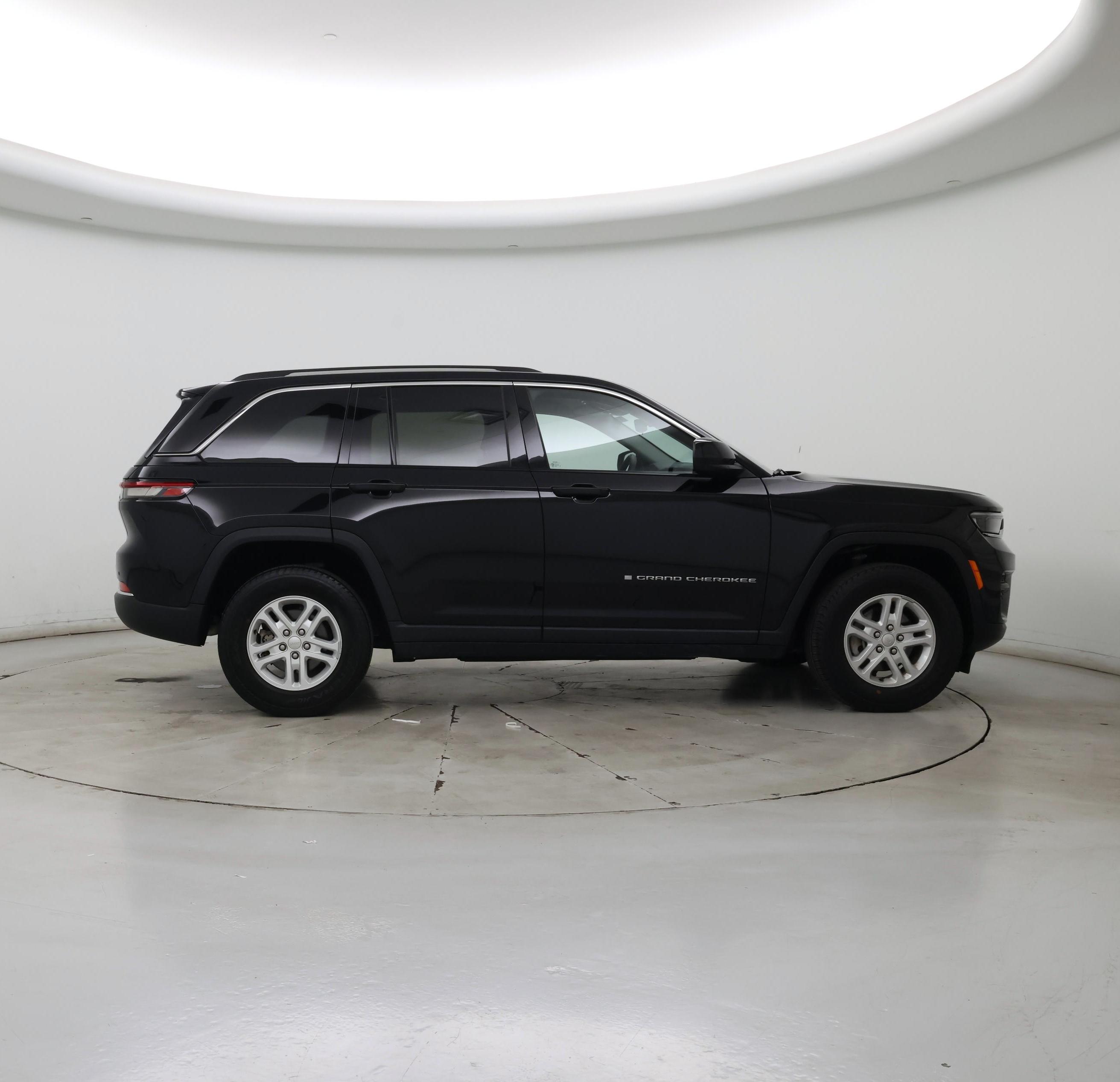 Thumbnail: 2023 Jeep Grand Cherokee - 7