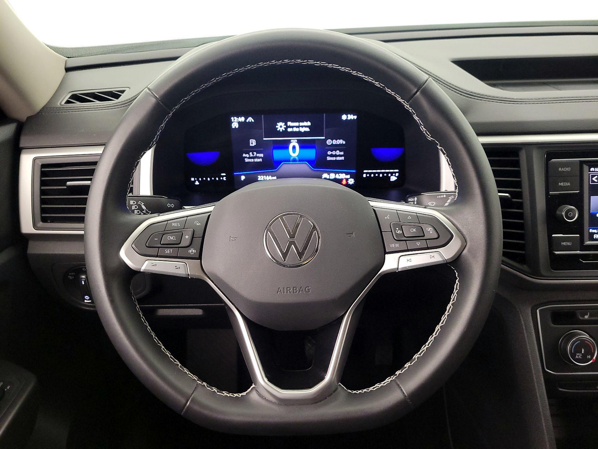 Thumbnail: 2023 Volkswagen Atlas - 10