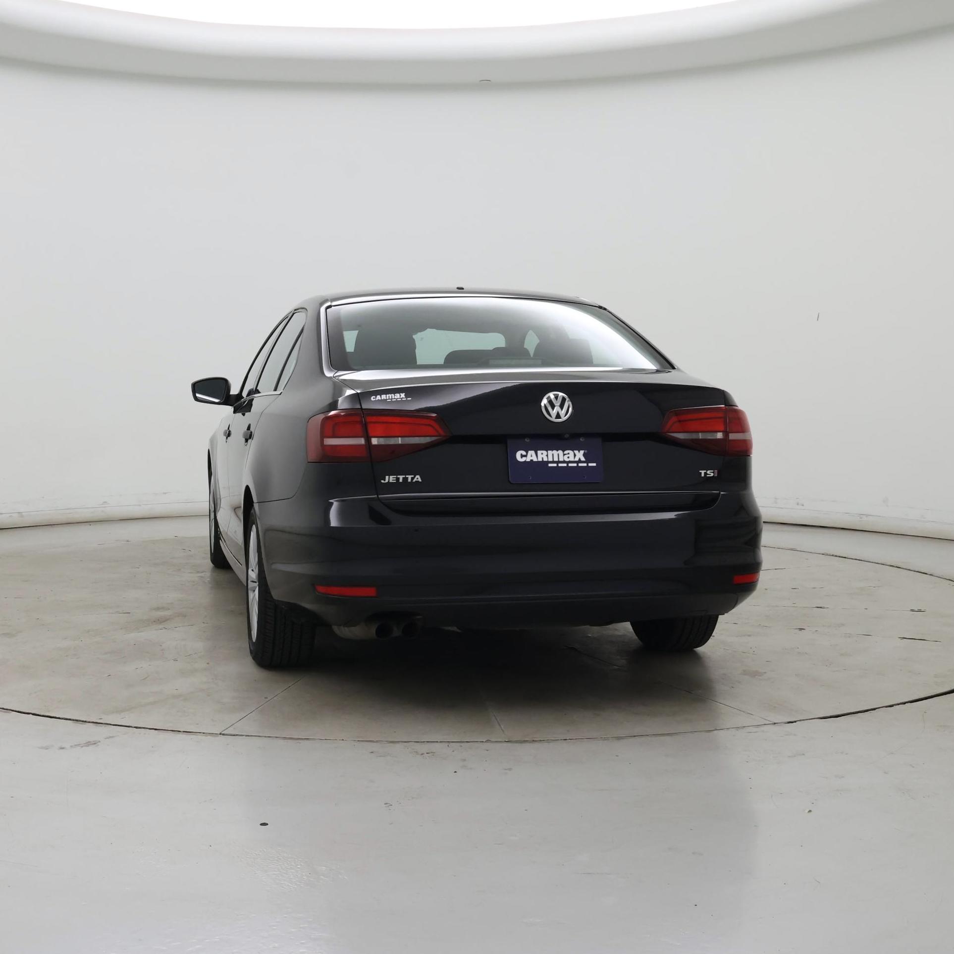 Thumbnail: 2017 Volkswagen Jetta - 6