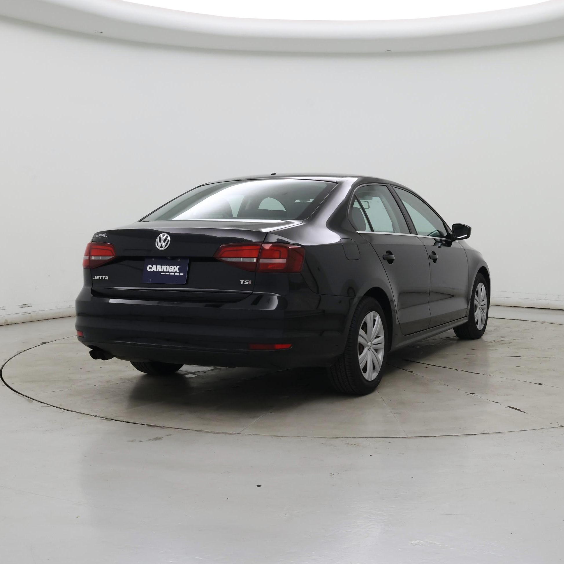 Thumbnail: 2017 Volkswagen Jetta - 8