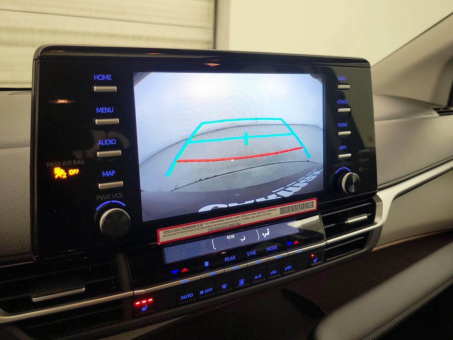 Thumbnail: 2024 Toyota Sienna - 14