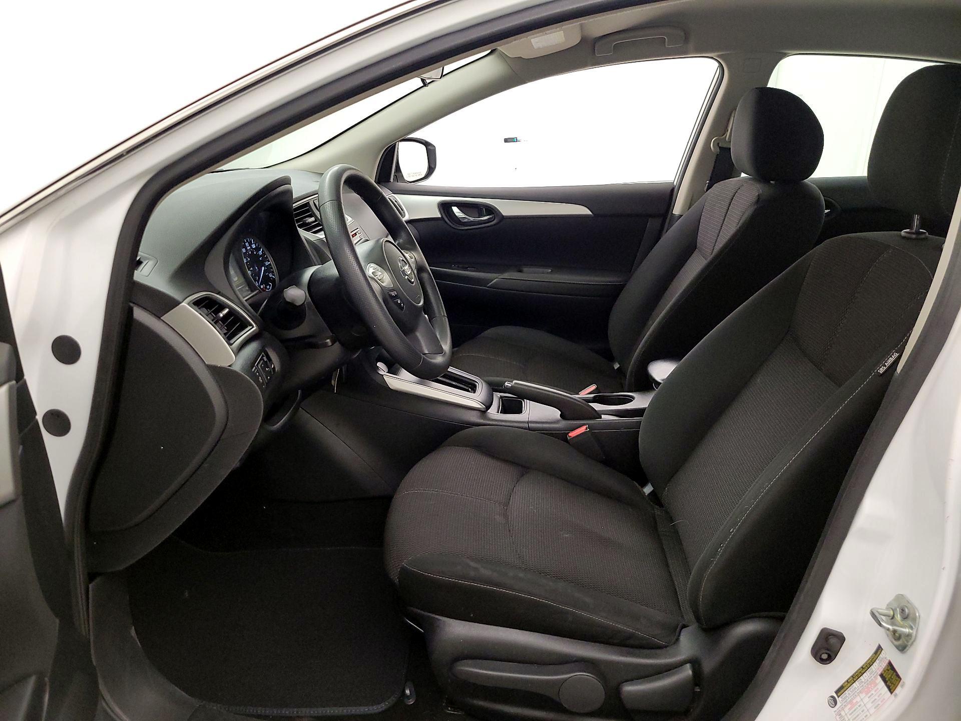 Thumbnail: 2018 Nissan Sentra - 11