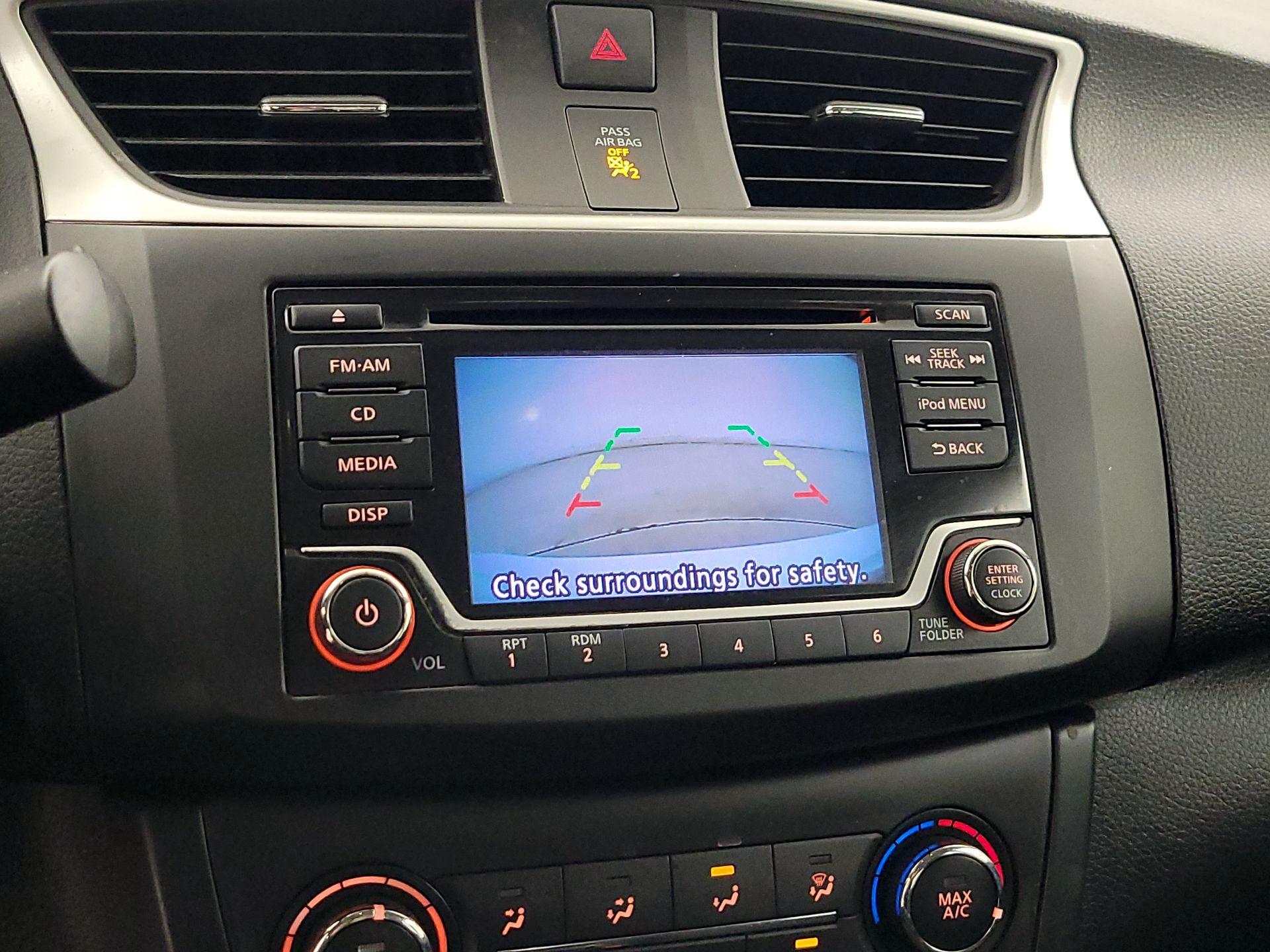 Thumbnail: 2018 Nissan Sentra - 14