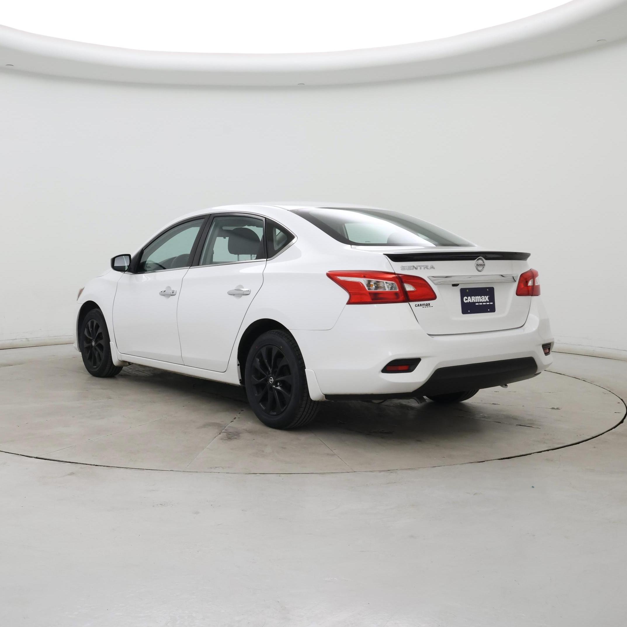 Thumbnail: 2018 Nissan Sentra - 2