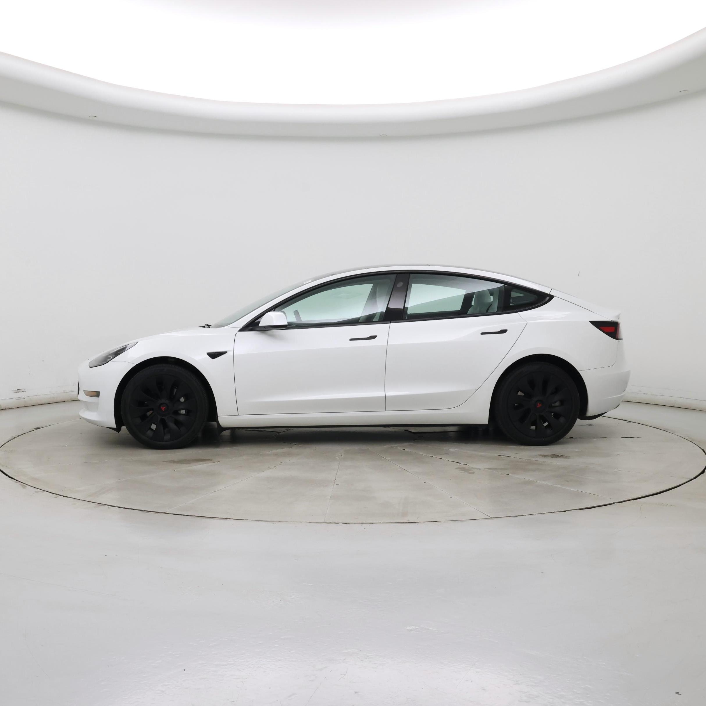 Thumbnail: 2023 Tesla Model 3 - 3