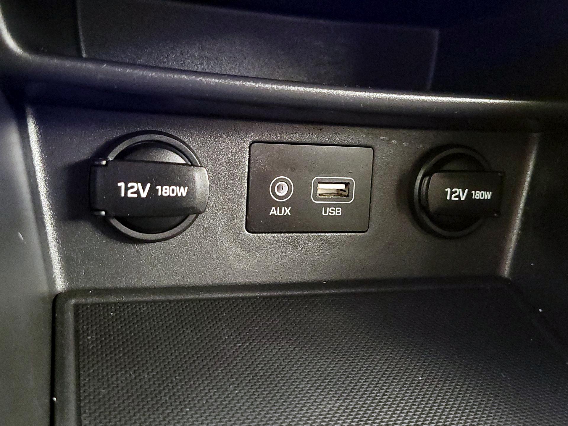 Thumbnail: 2018 Hyundai Kona - 18