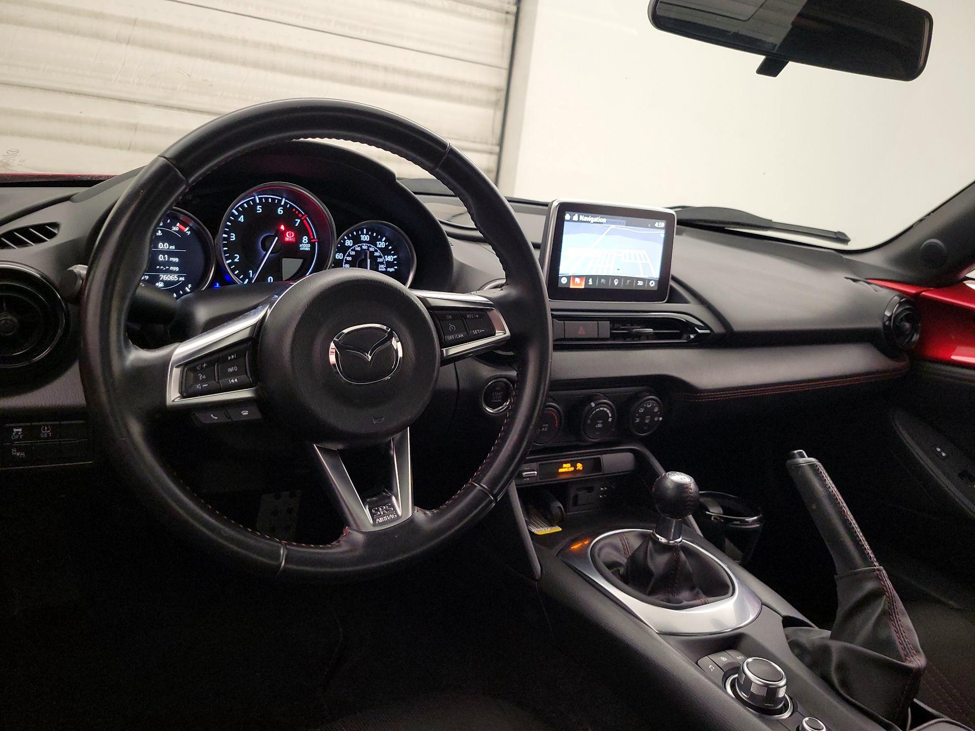 Thumbnail: 2017 Mazda MX-5 Miata - 9