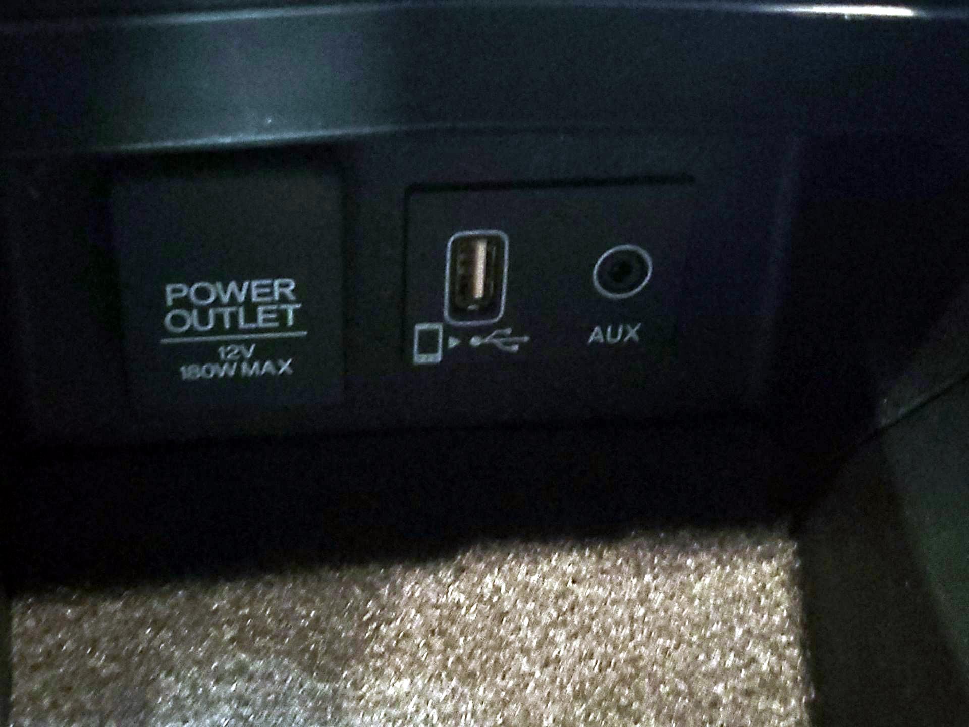 Thumbnail: 2020 Acura ILX - 18