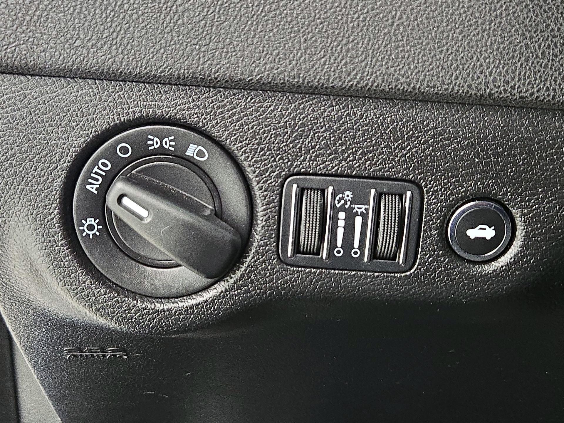 Thumbnail: 2023 Dodge Charger - 13