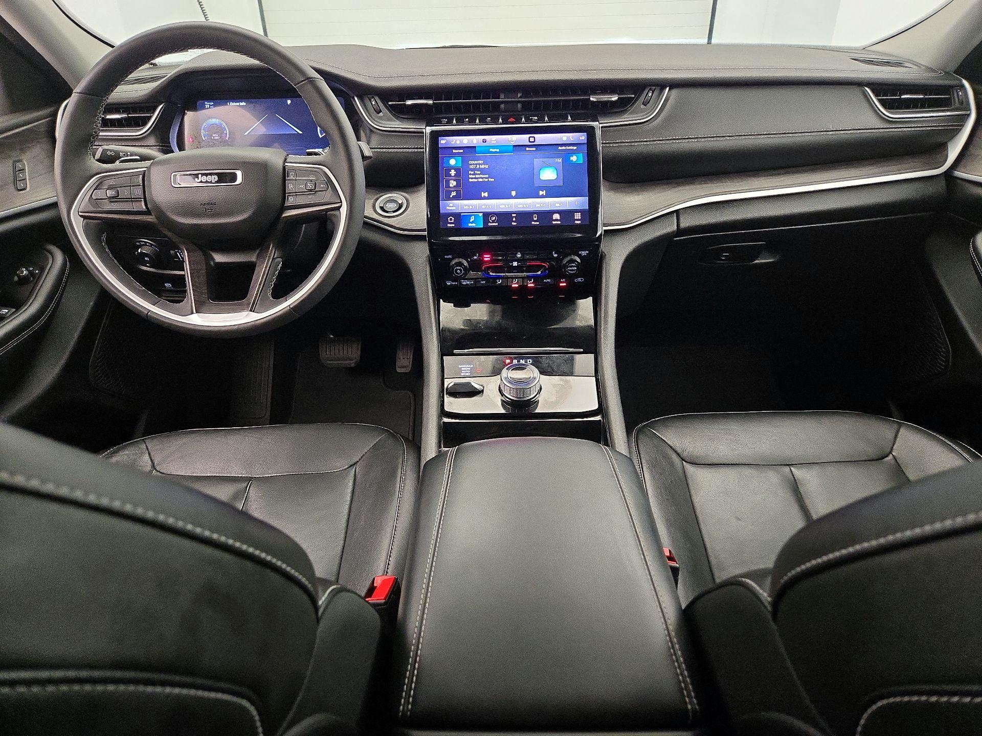 Thumbnail: 2023 Jeep Grand Cherokee L - 9