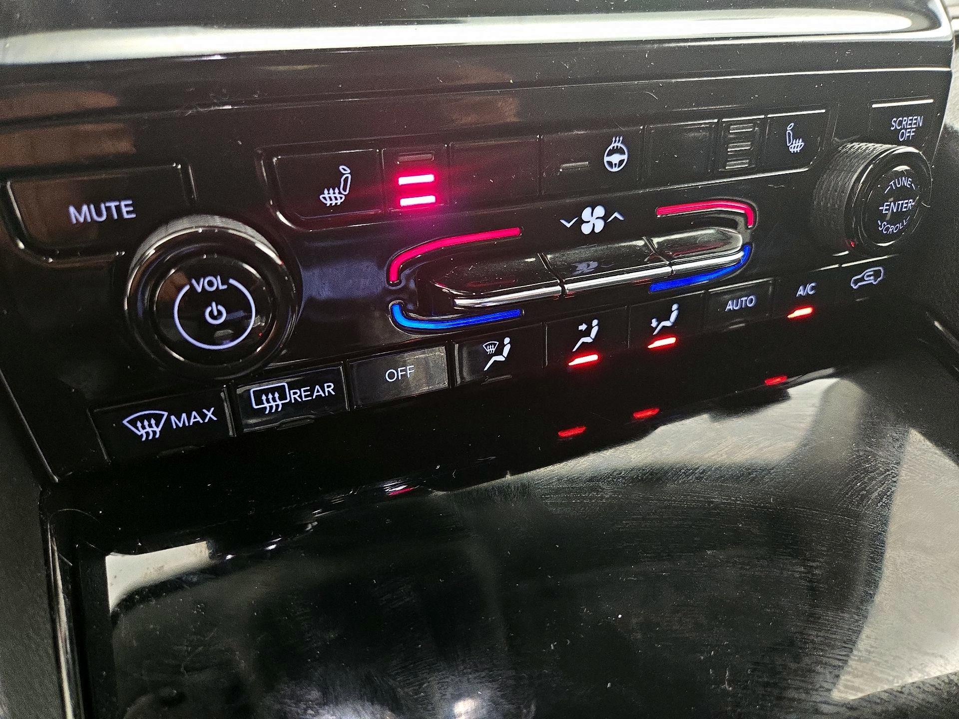 Thumbnail: 2023 Jeep Grand Cherokee L - 17