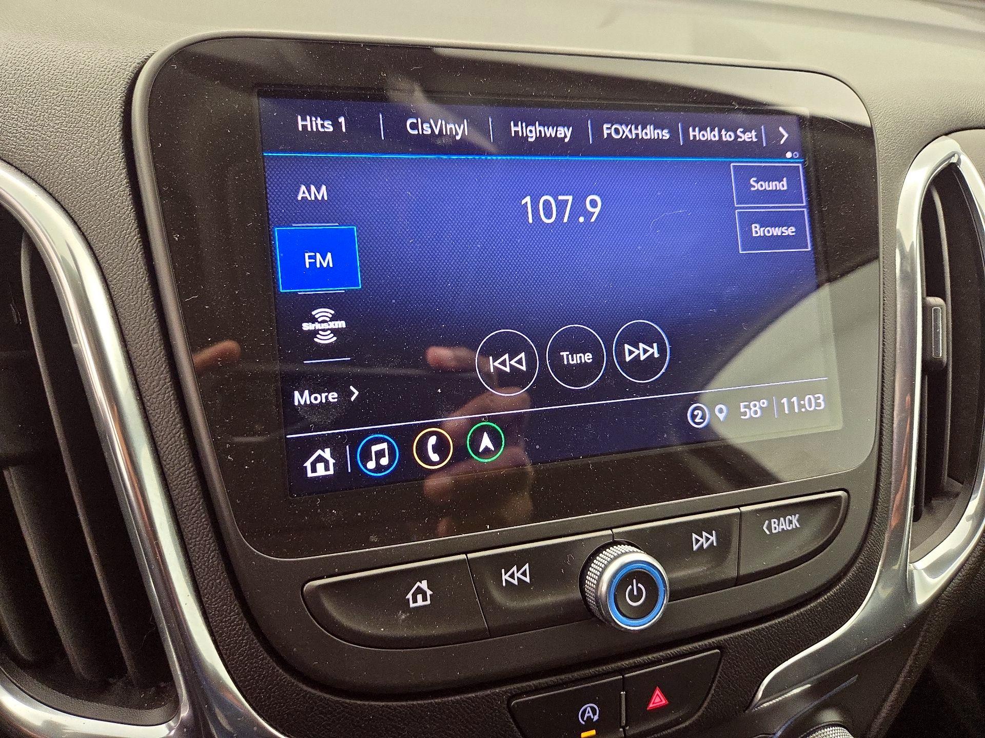 Thumbnail: 2022 Chevrolet Equinox - 16