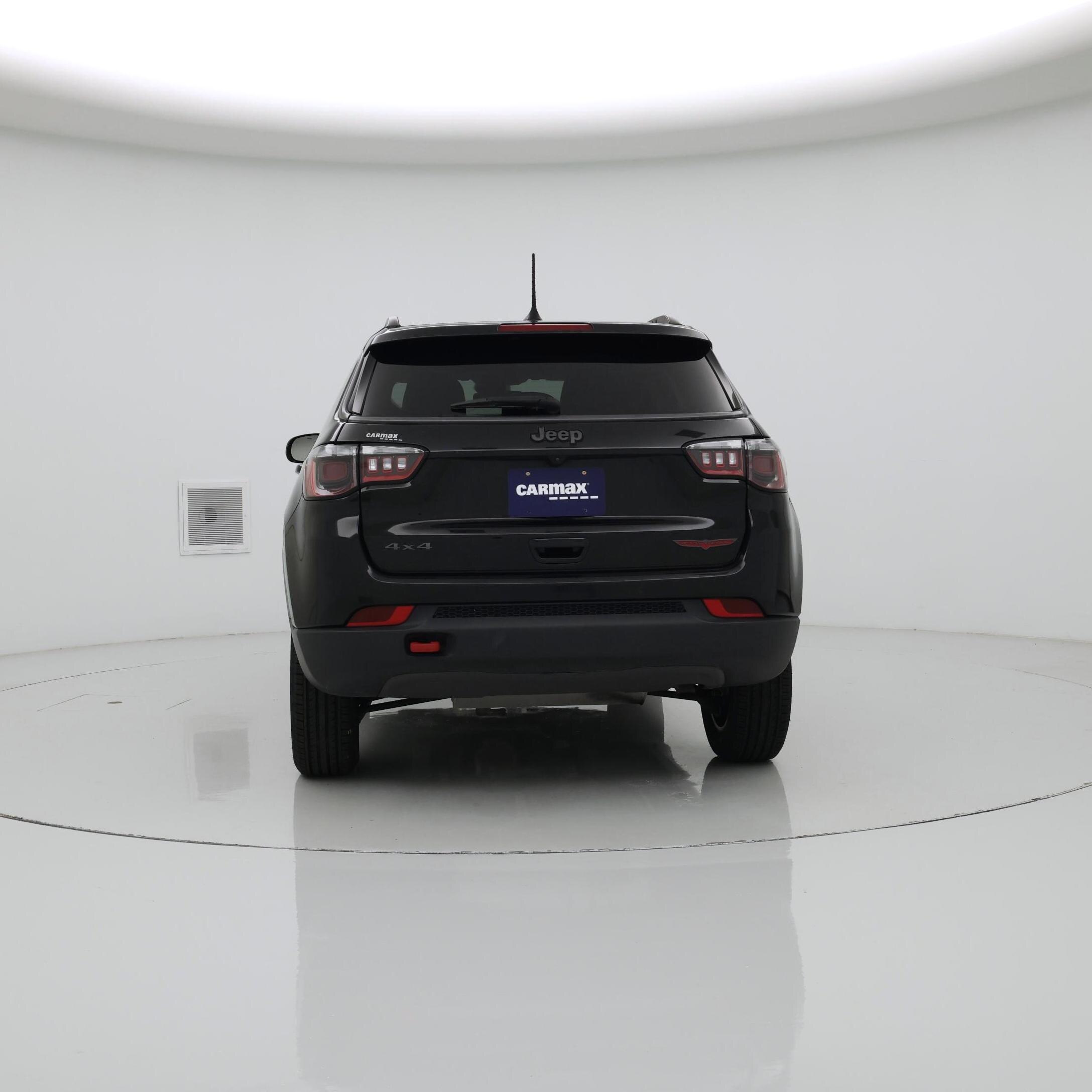 Thumbnail: 2022 Jeep Compass - 6