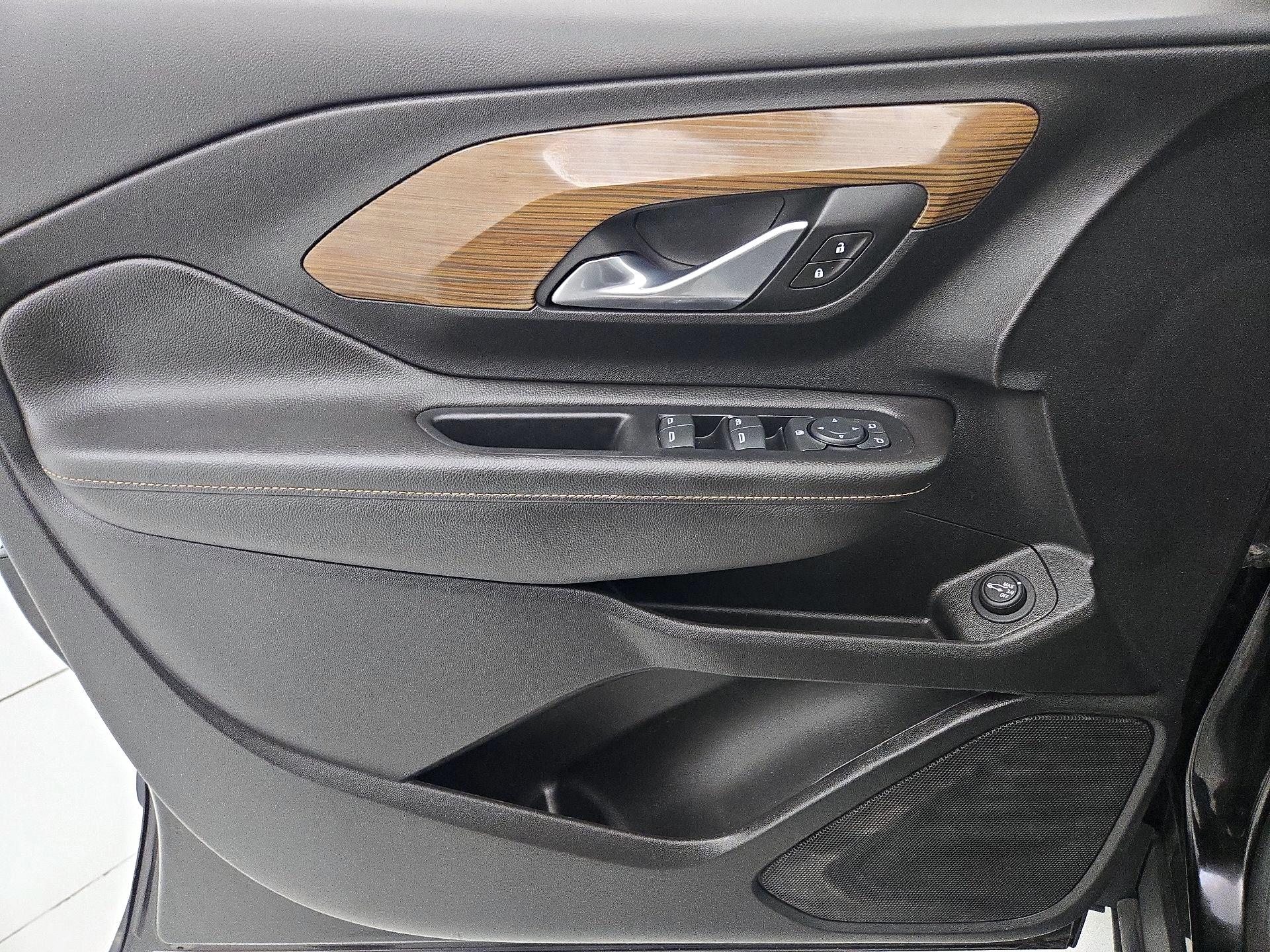 Thumbnail: 2020 GMC Terrain - 12