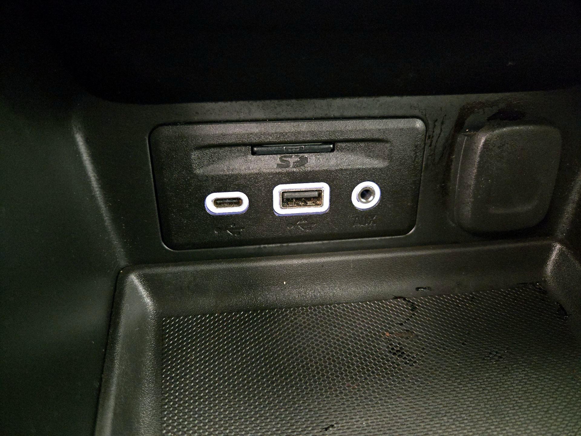 Thumbnail: 2020 GMC Terrain - 19