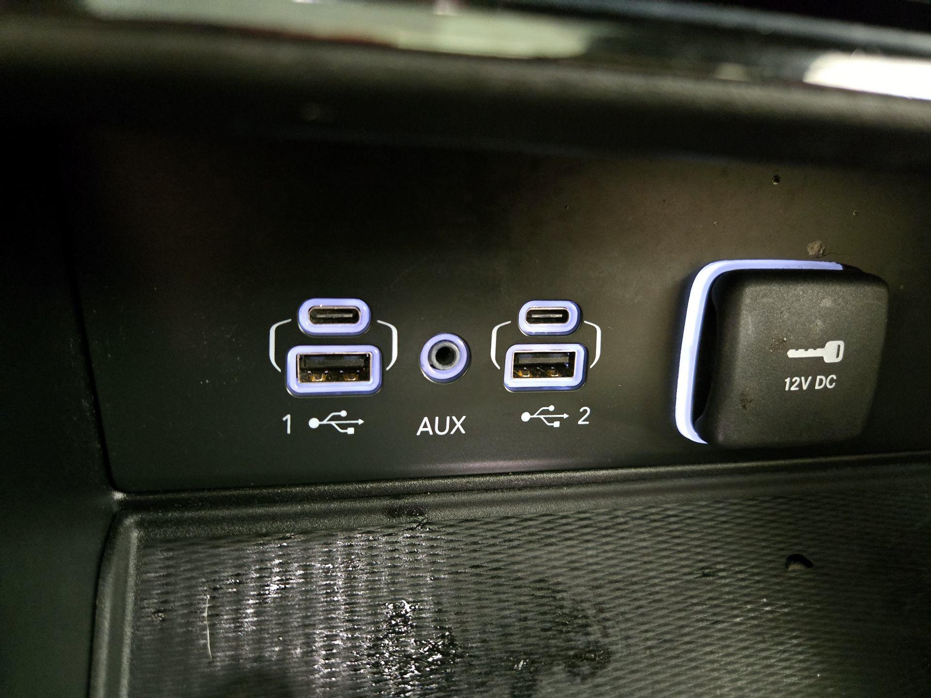 Thumbnail: 2023 Jeep Grand Cherokee - 19