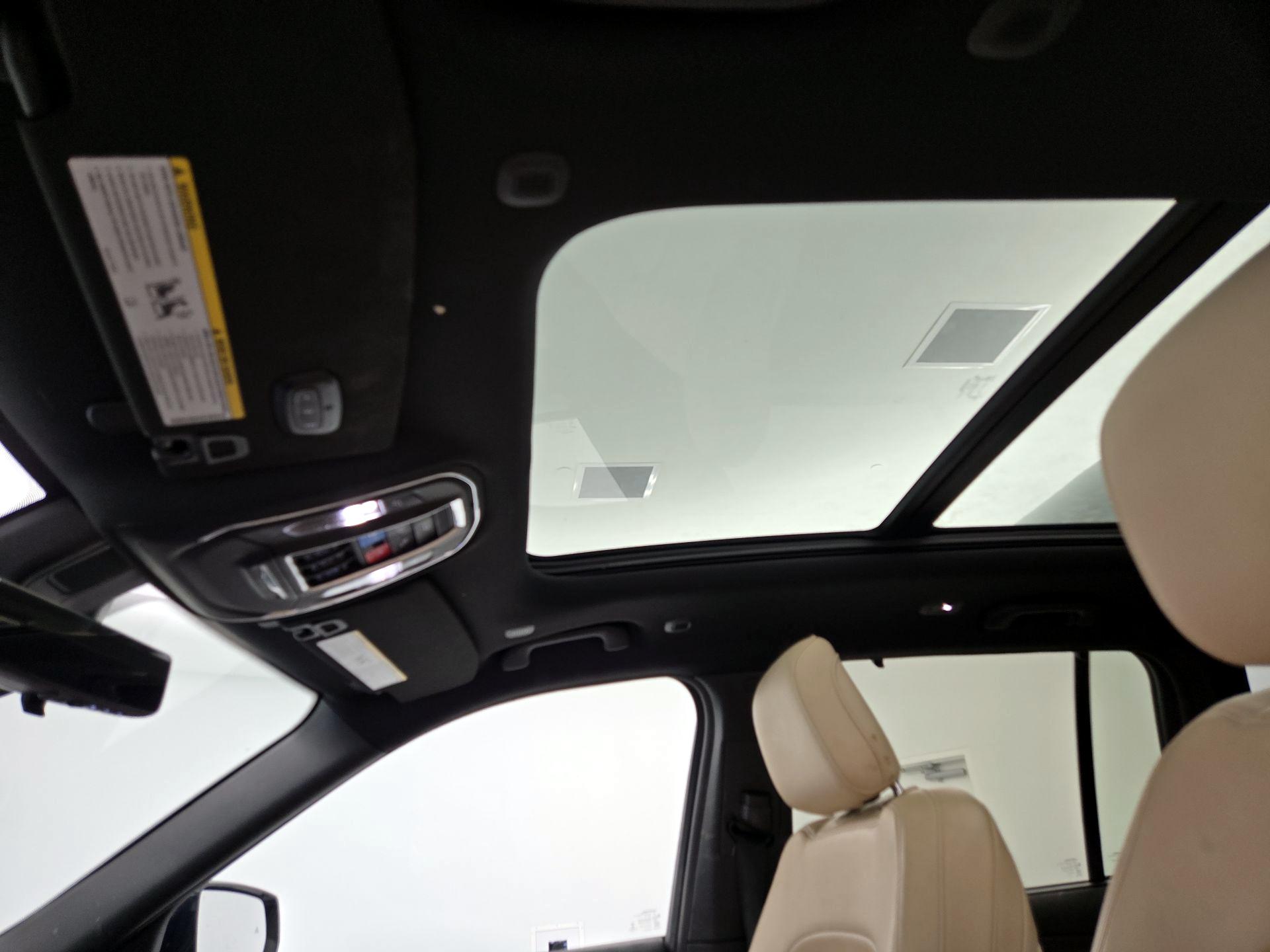 Thumbnail: 2023 Jeep Grand Cherokee - 20