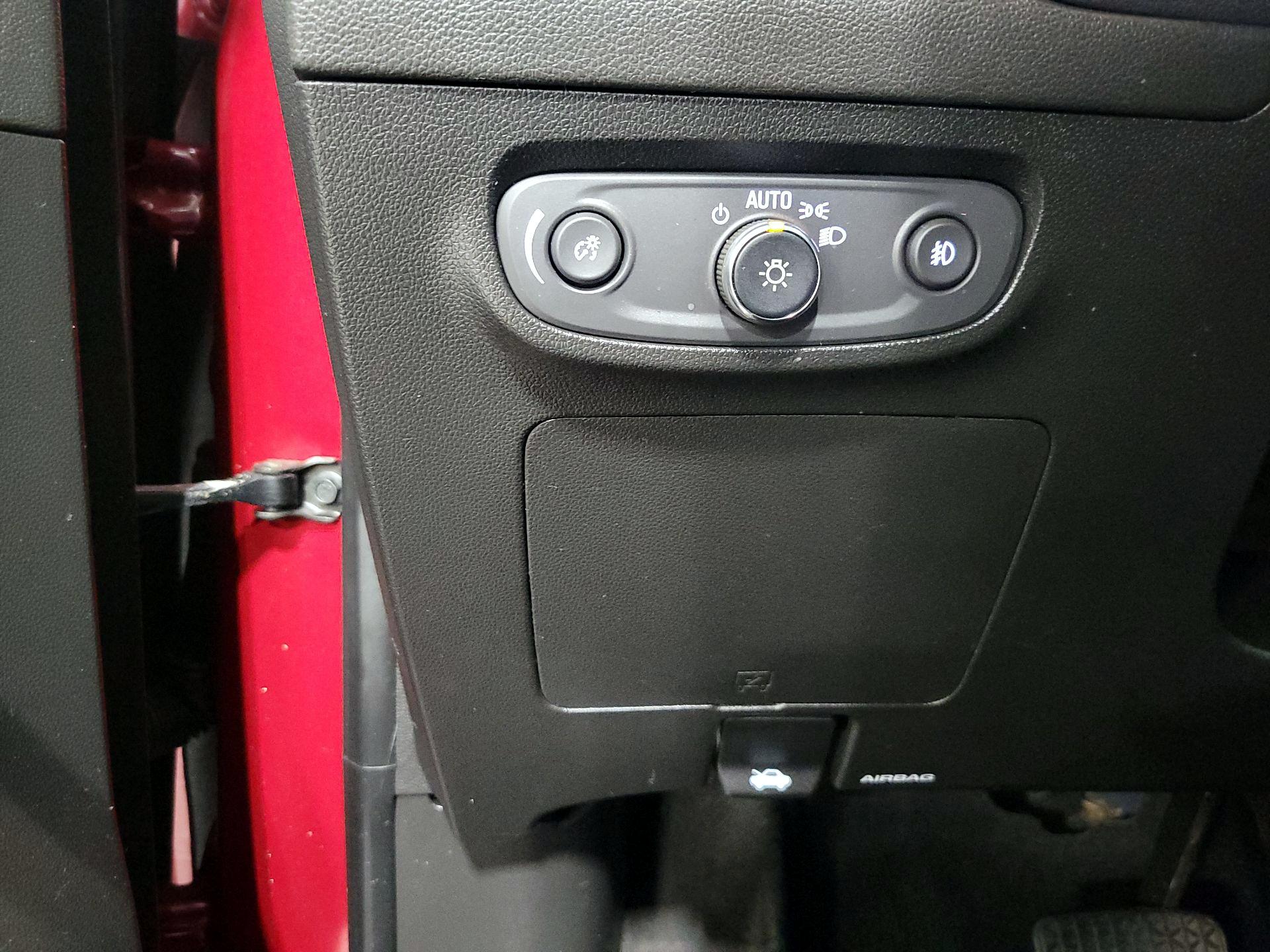 Thumbnail: 2021 Buick Encore GX - 13