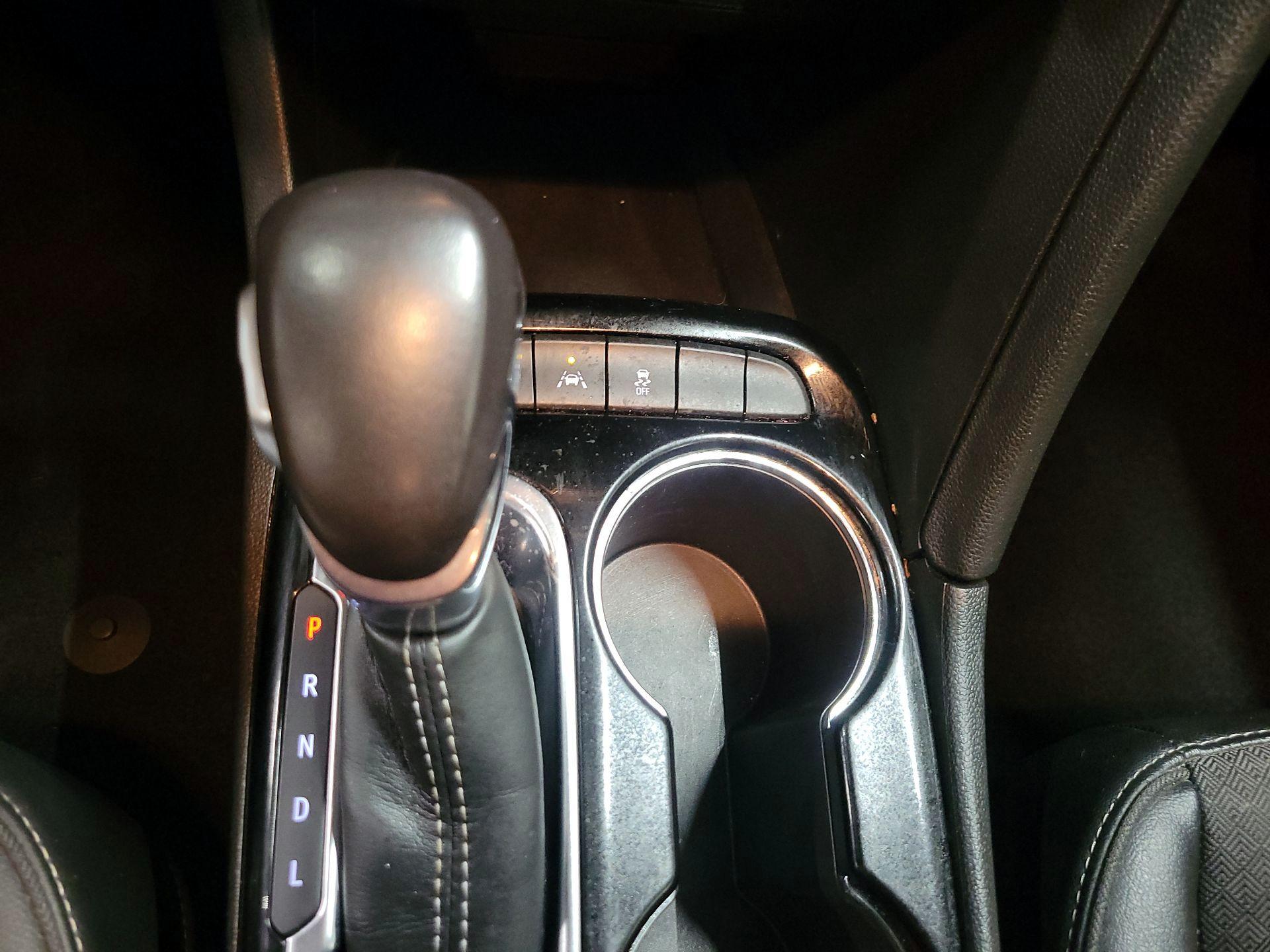 Thumbnail: 2021 Buick Encore GX - 16