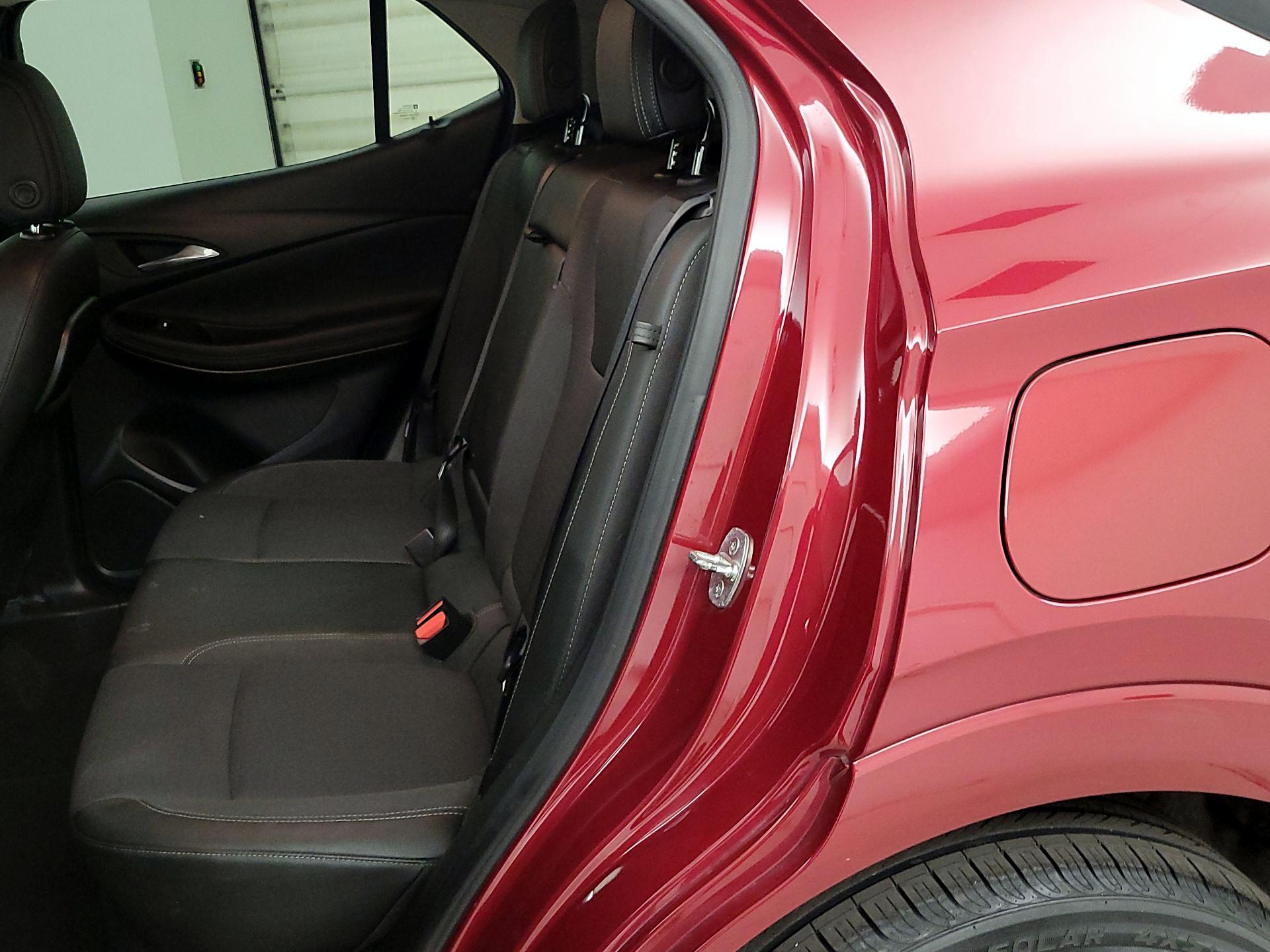 Thumbnail: 2021 Buick Encore GX - 18