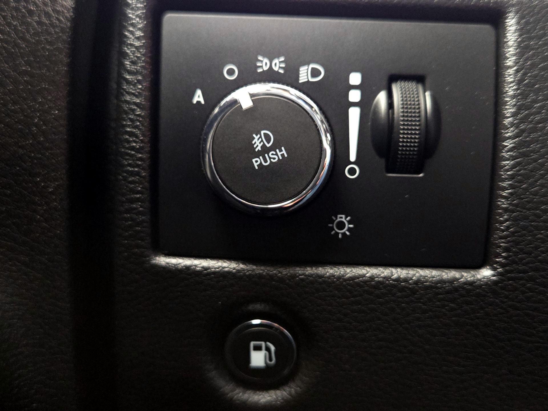 Thumbnail: 2021 Jeep Grand Cherokee - 13