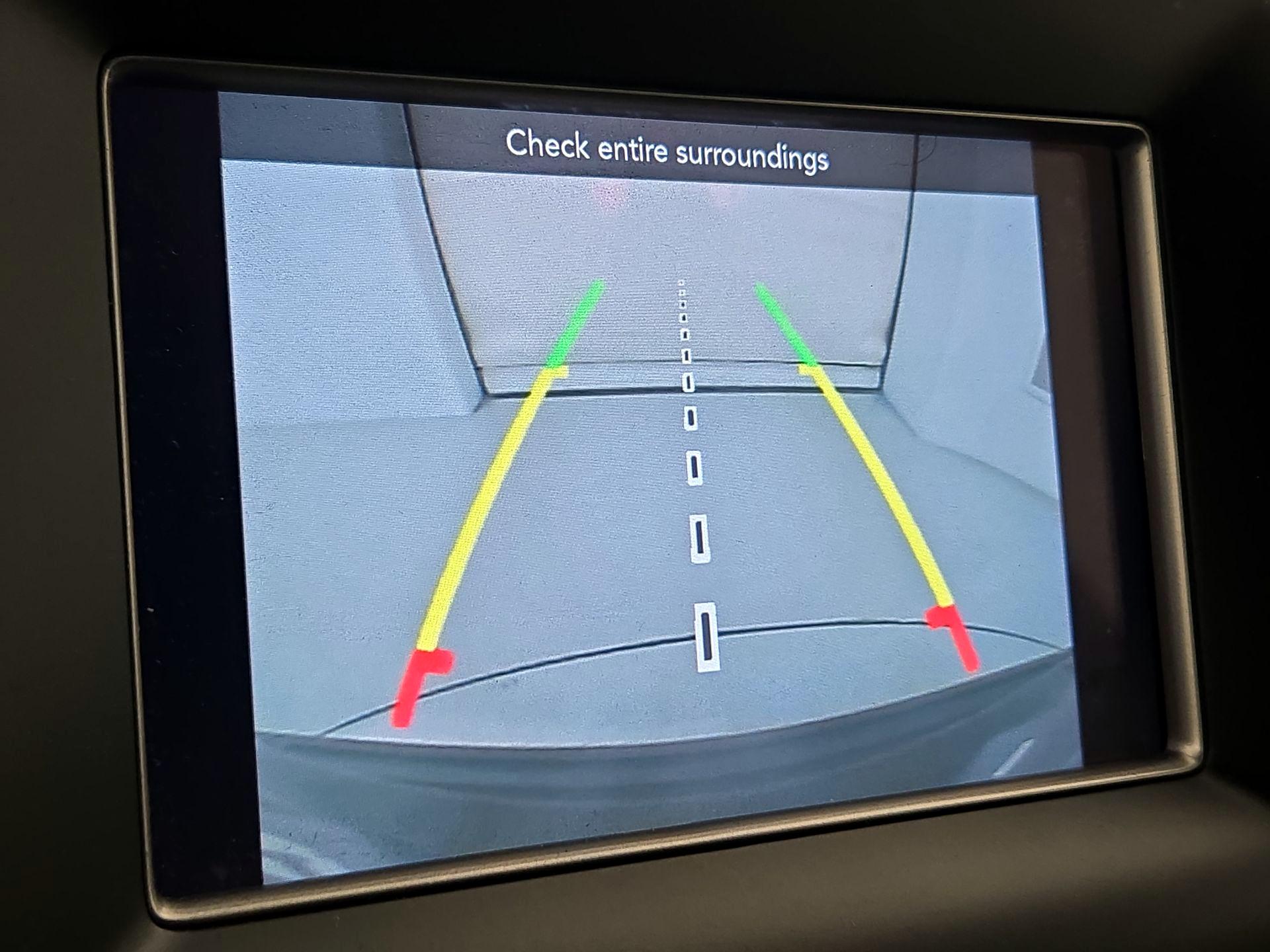 Thumbnail: 2021 Jeep Grand Cherokee - 14