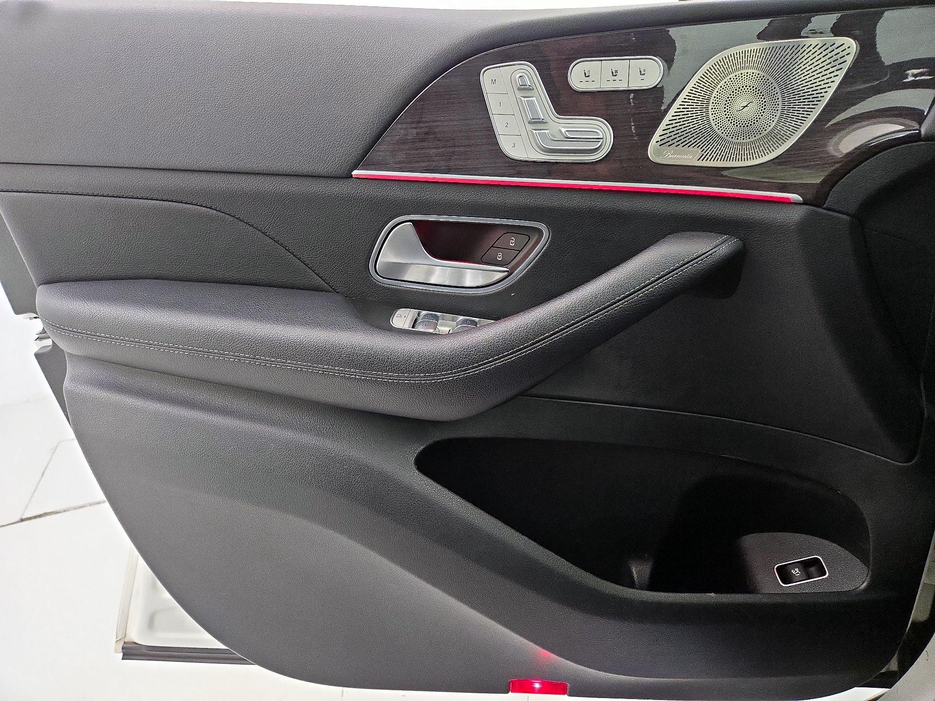 Thumbnail: 2022 Mercedes-Benz GLS - 12