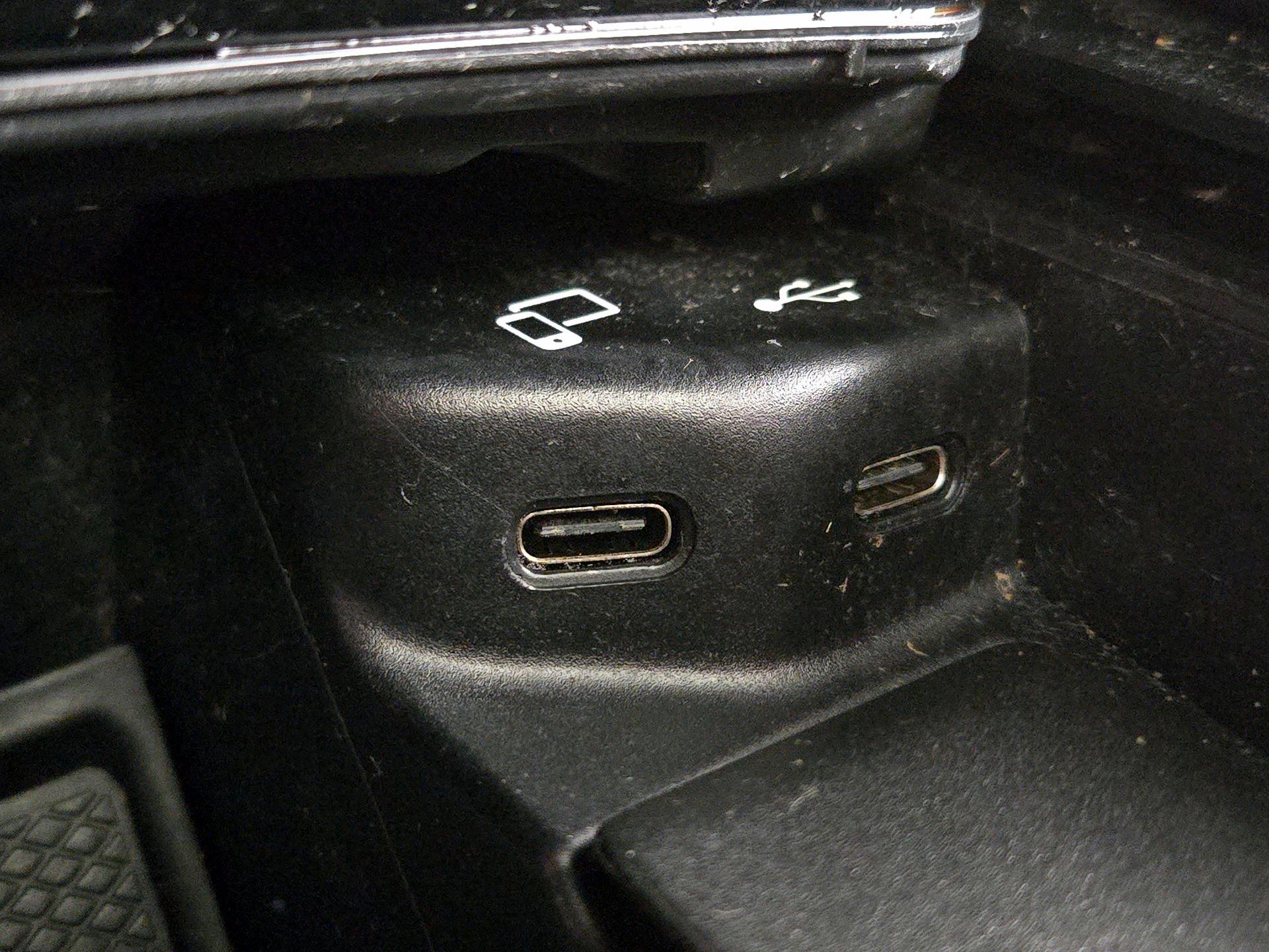 Thumbnail: 2022 Mercedes-Benz GLS - 19