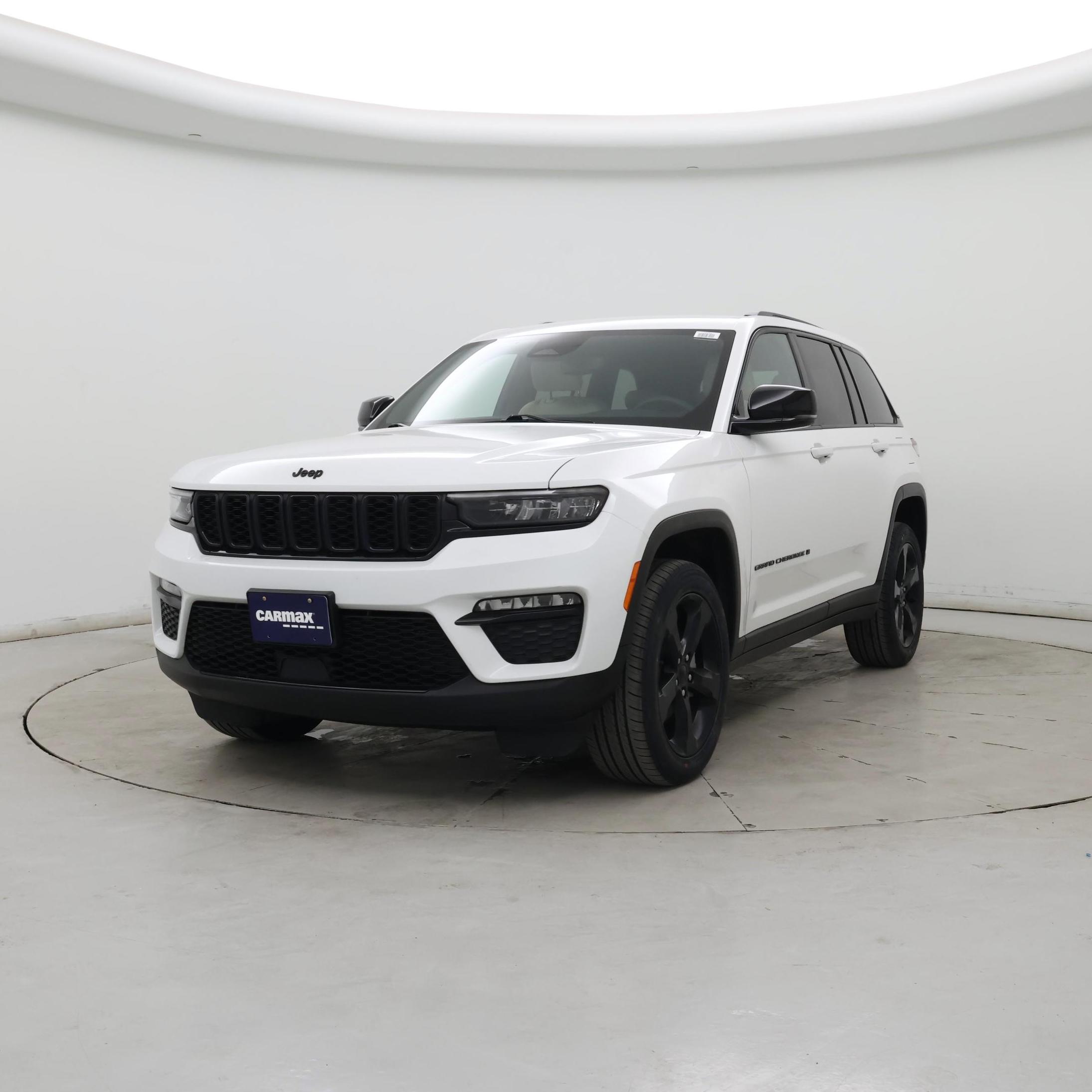 Thumbnail: 2023 Jeep Grand Cherokee - 4