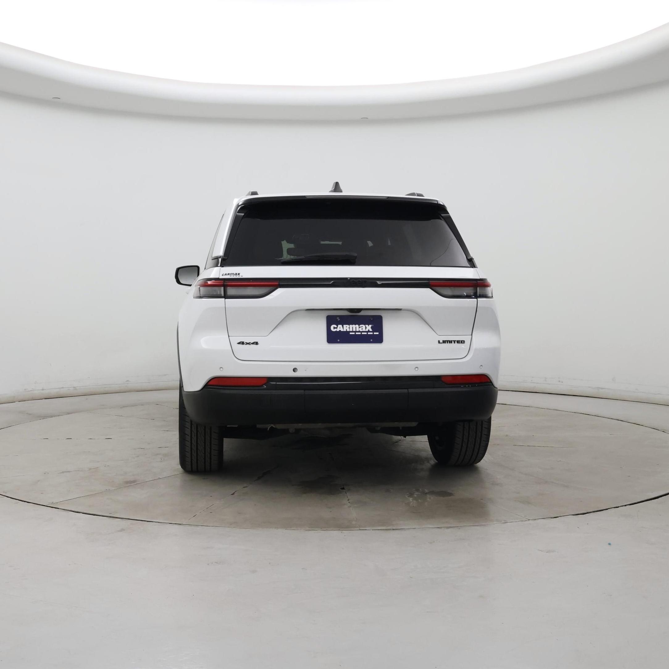 Thumbnail: 2023 Jeep Grand Cherokee - 6