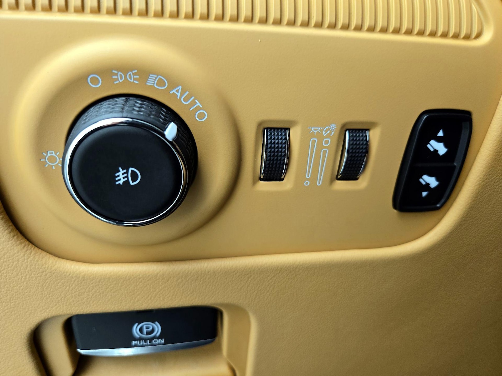 2022 Jeep Grand Wagoneer Series III - Photo 14