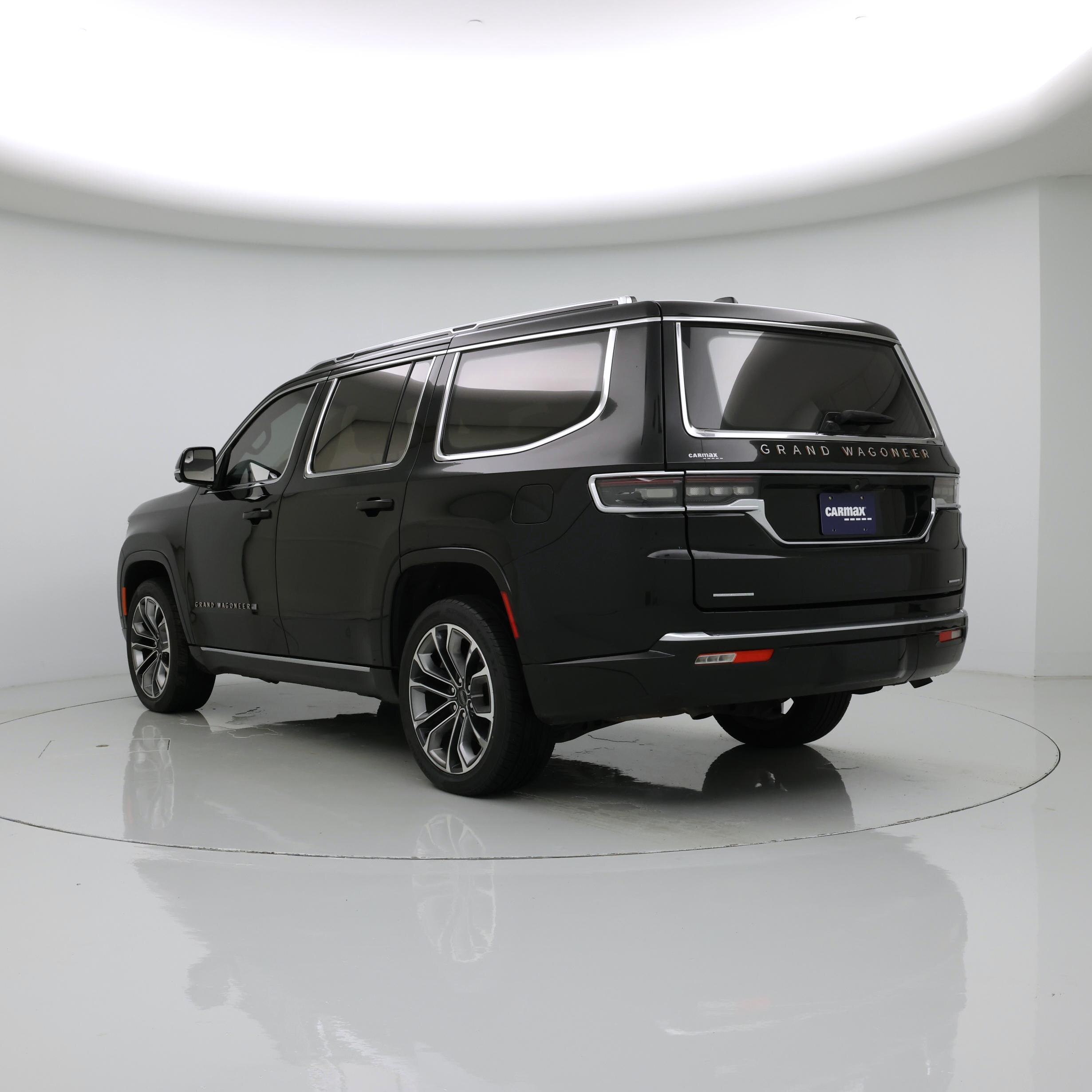 Thumbnail: 2022 Jeep Grand Wagoneer - 2