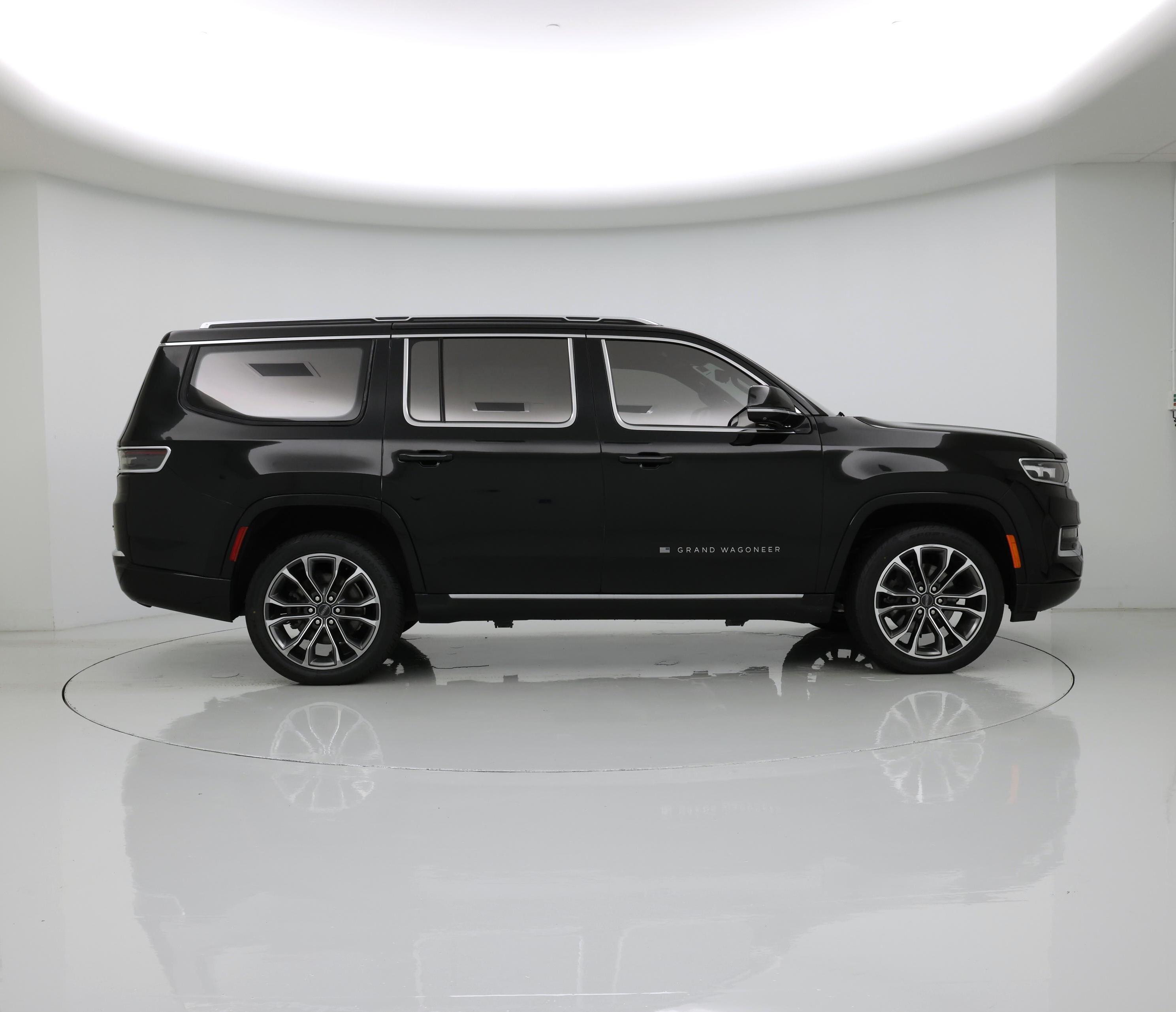 Thumbnail: 2022 Jeep Grand Wagoneer - 7