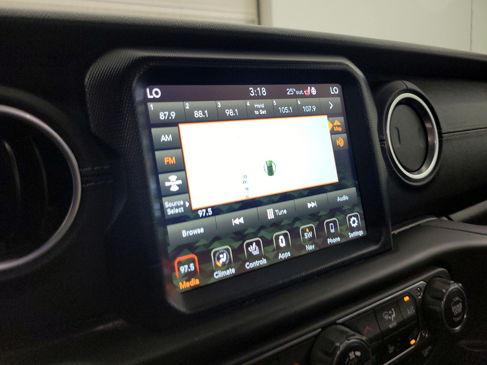 Thumbnail: 2021 Jeep Wrangler - 16