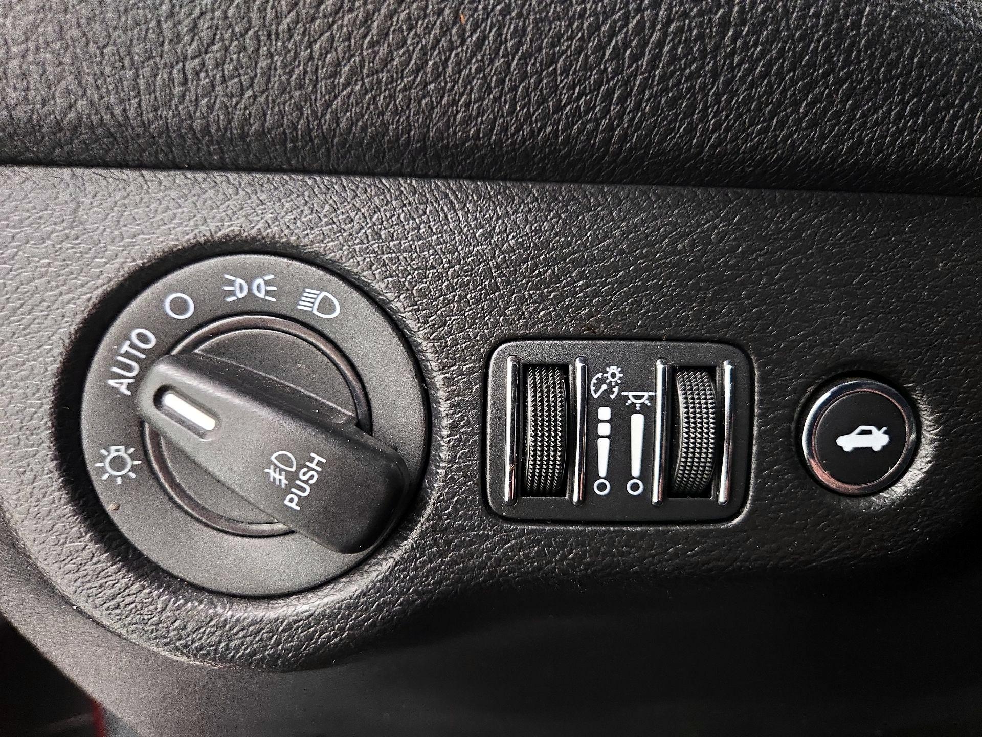 Thumbnail: 2020 Dodge Challenger - 13