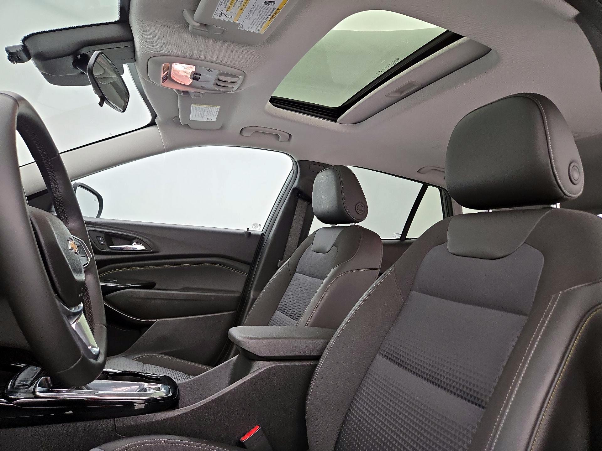 Thumbnail: 2024 Chevrolet Trax - 19