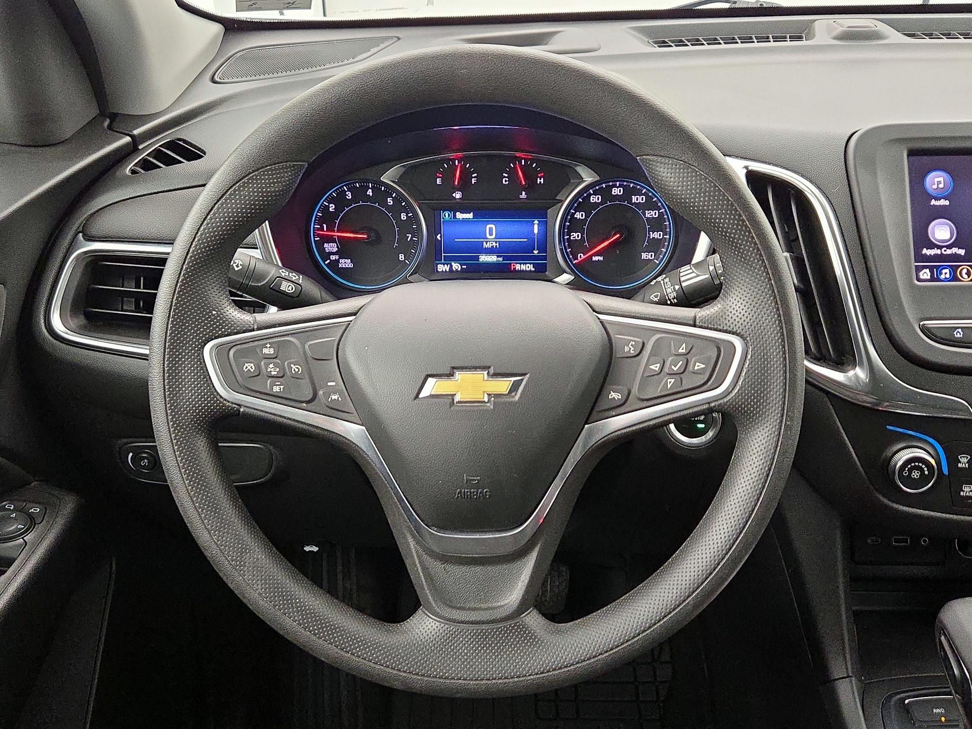 Thumbnail: 2022 Chevrolet Equinox - 10