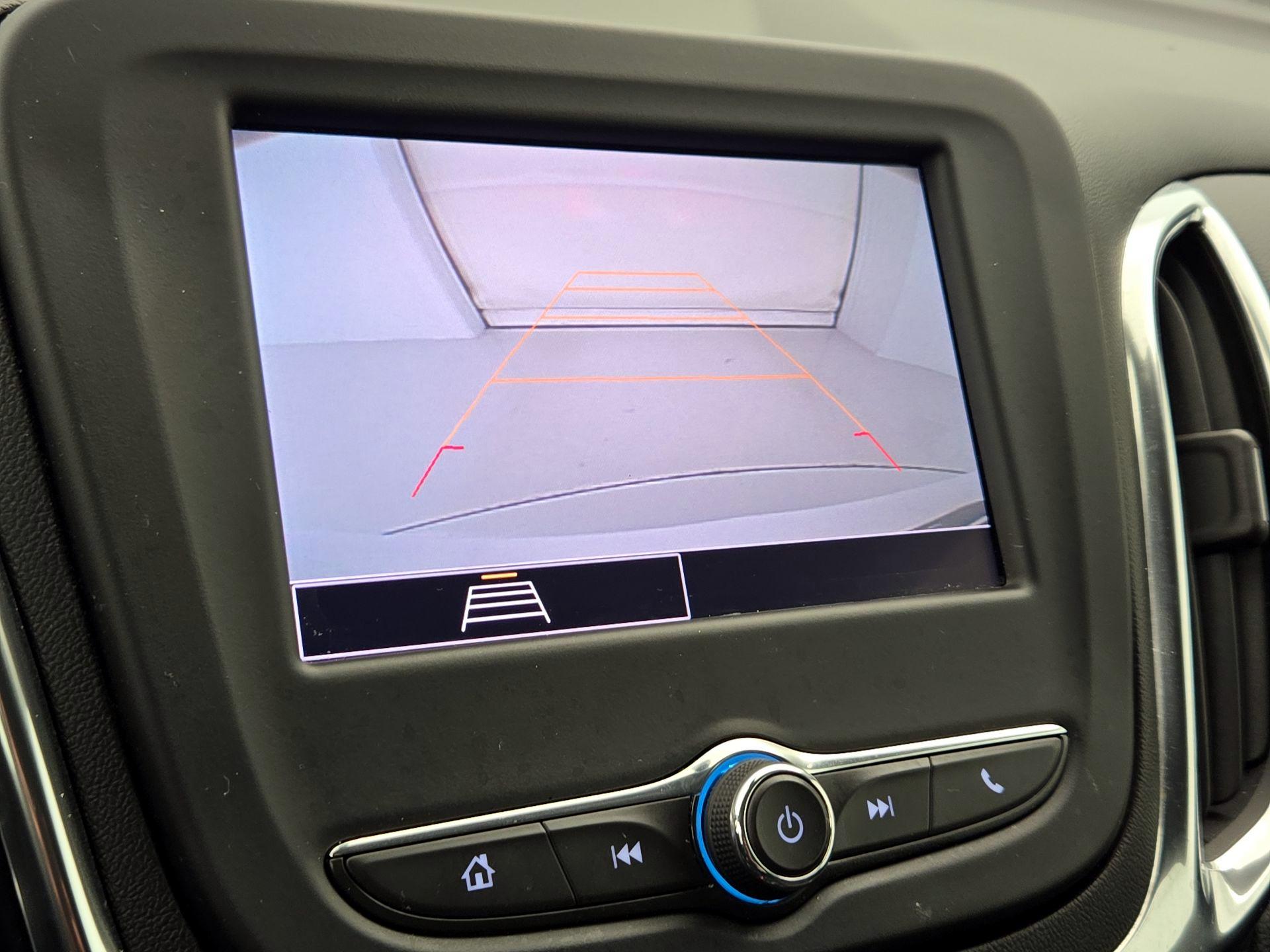 Thumbnail: 2022 Chevrolet Equinox - 14