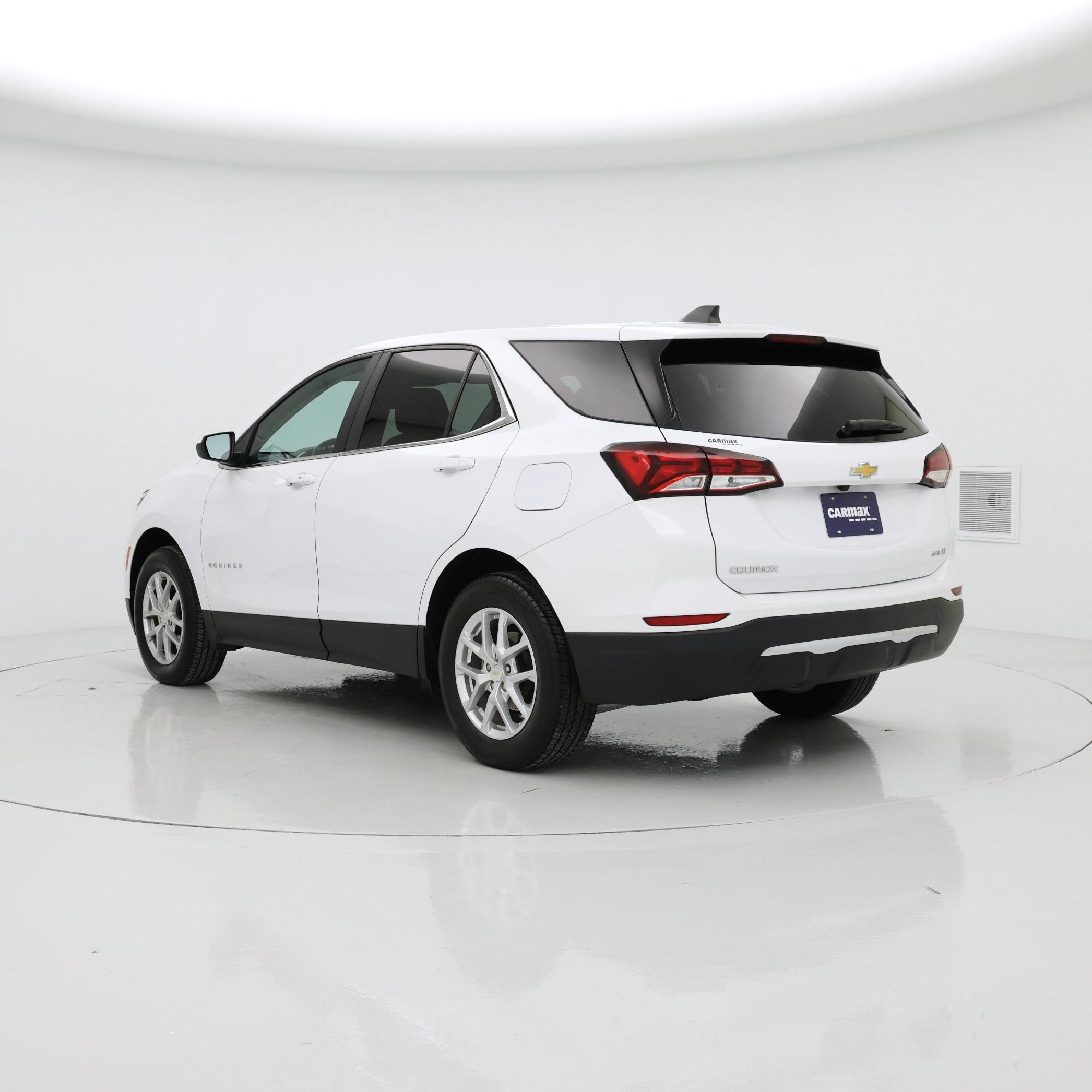 Thumbnail: 2022 Chevrolet Equinox - 2