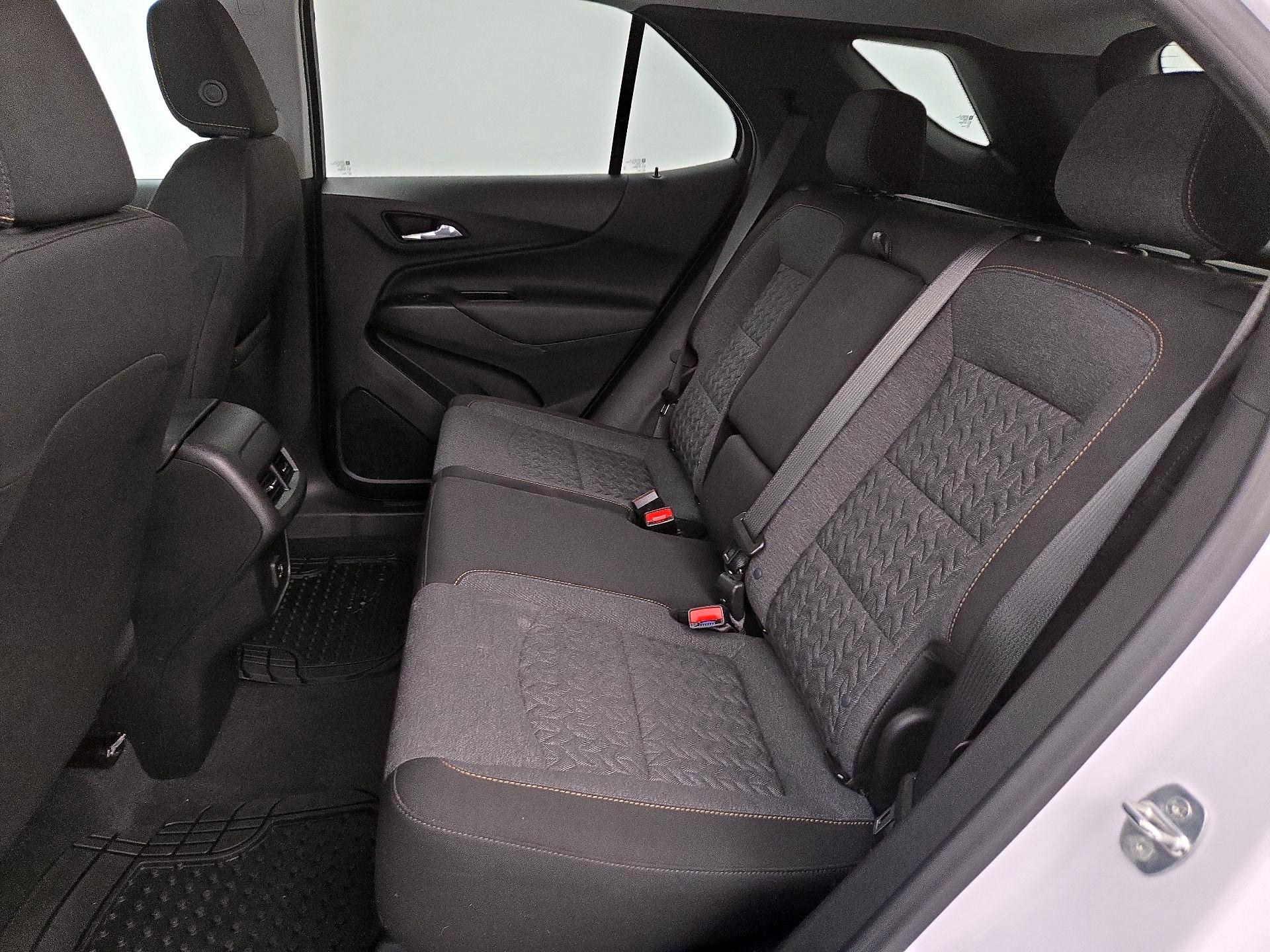 Thumbnail: 2022 Chevrolet Equinox - 19