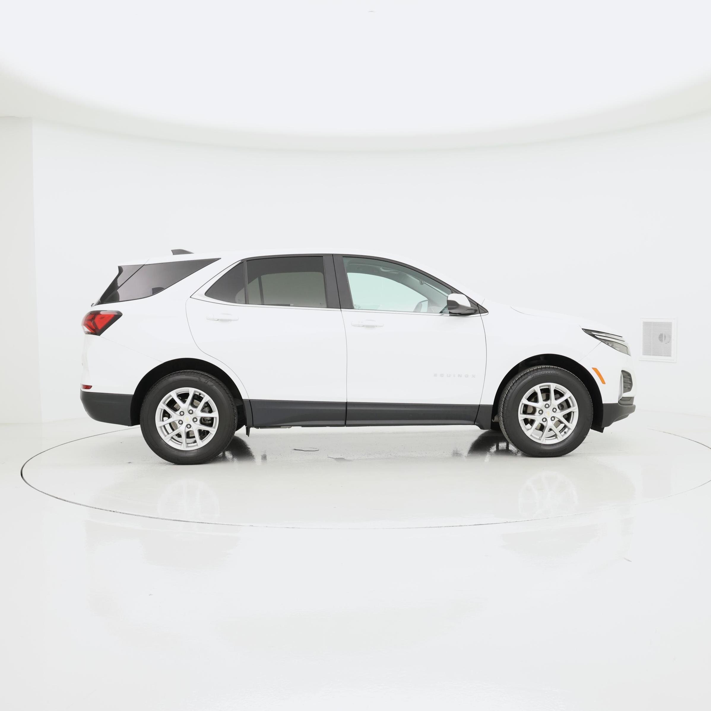 Thumbnail: 2022 Chevrolet Equinox - 7