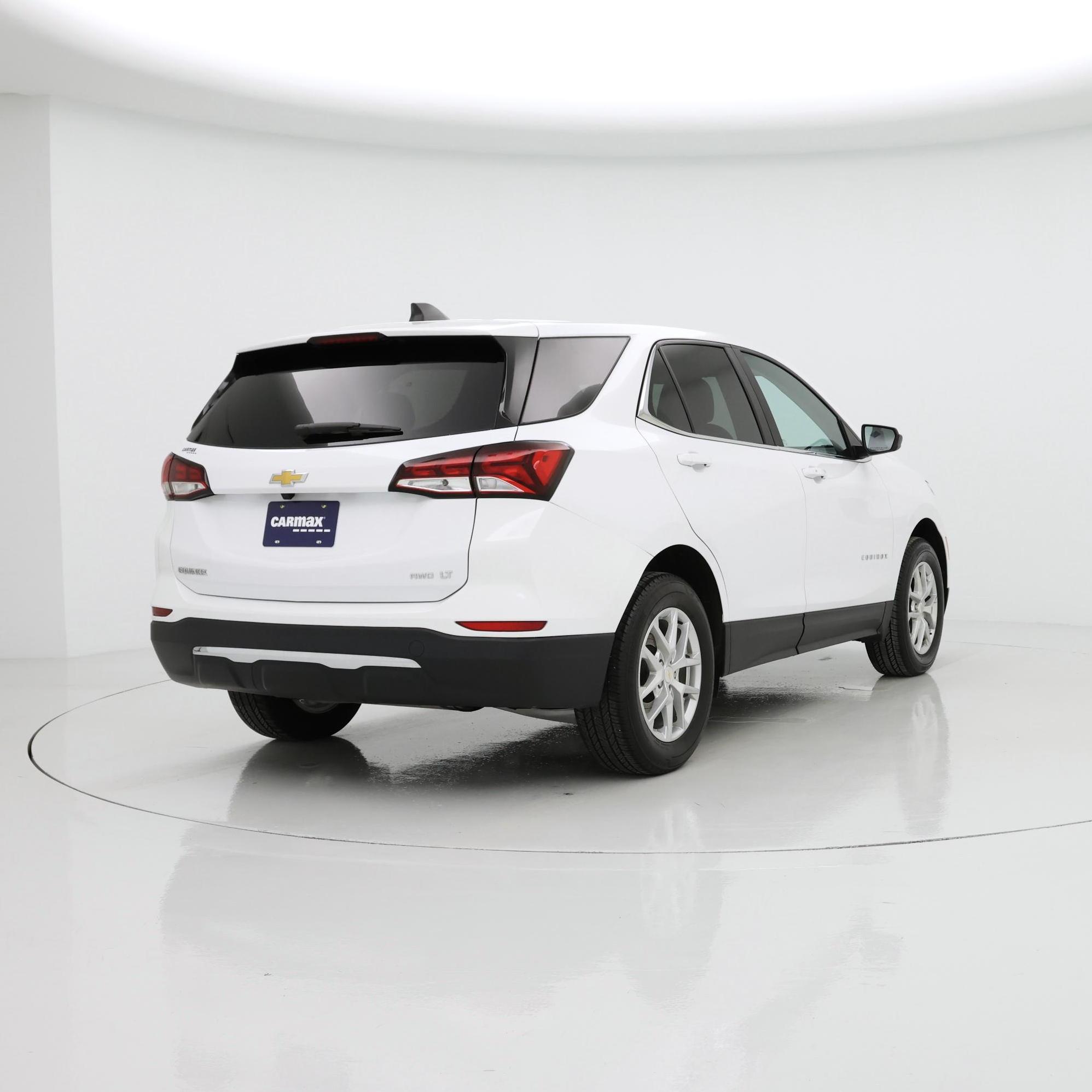 Thumbnail: 2022 Chevrolet Equinox - 8