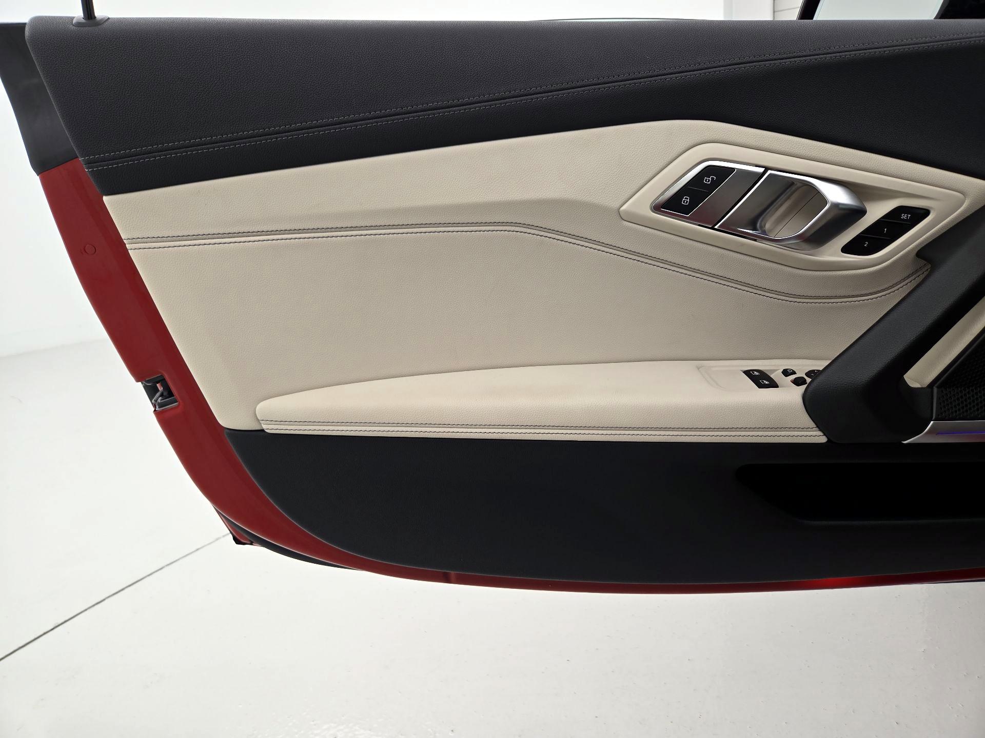 Thumbnail: 2020 BMW Z4 - 12