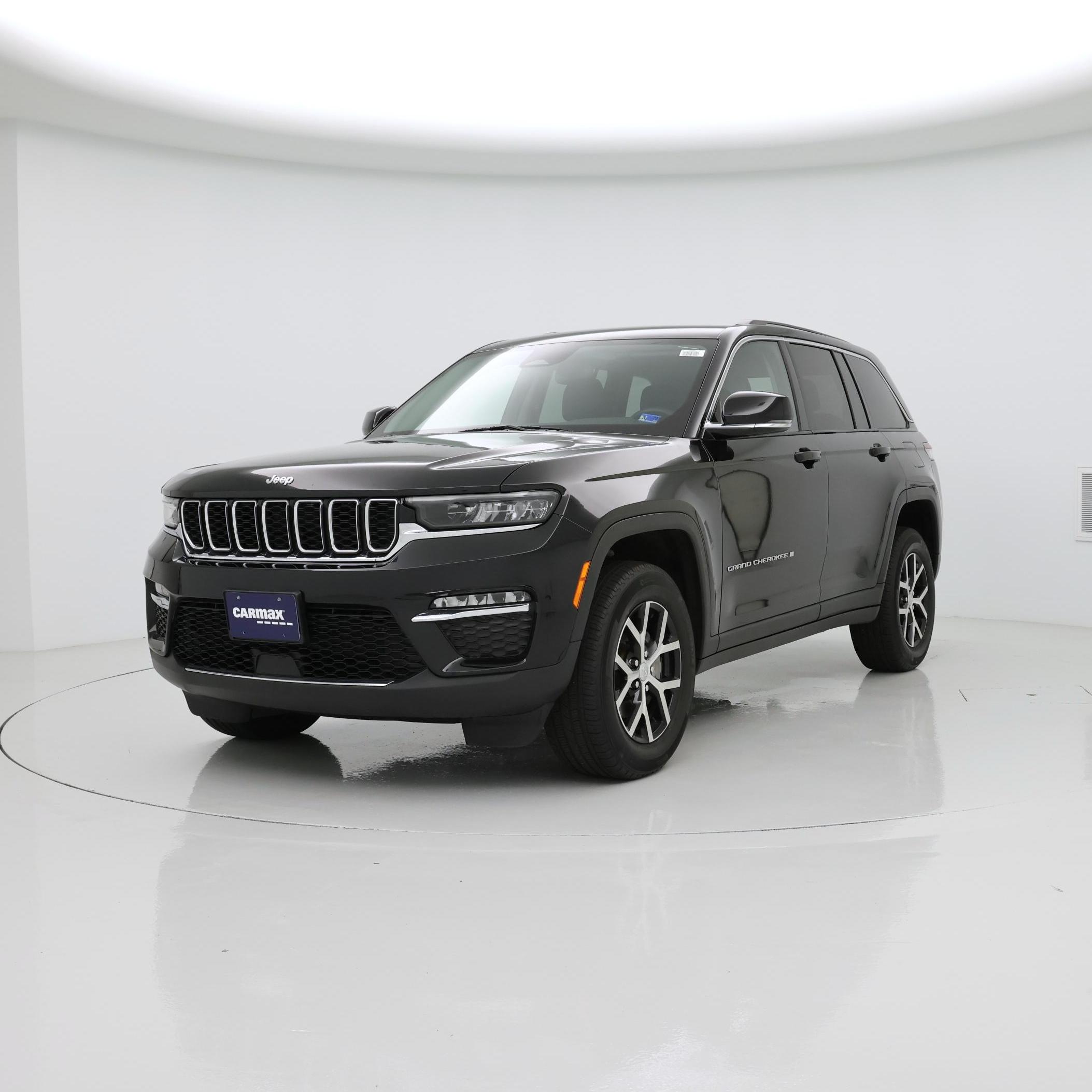 Thumbnail: 2023 Jeep Grand Cherokee - 4