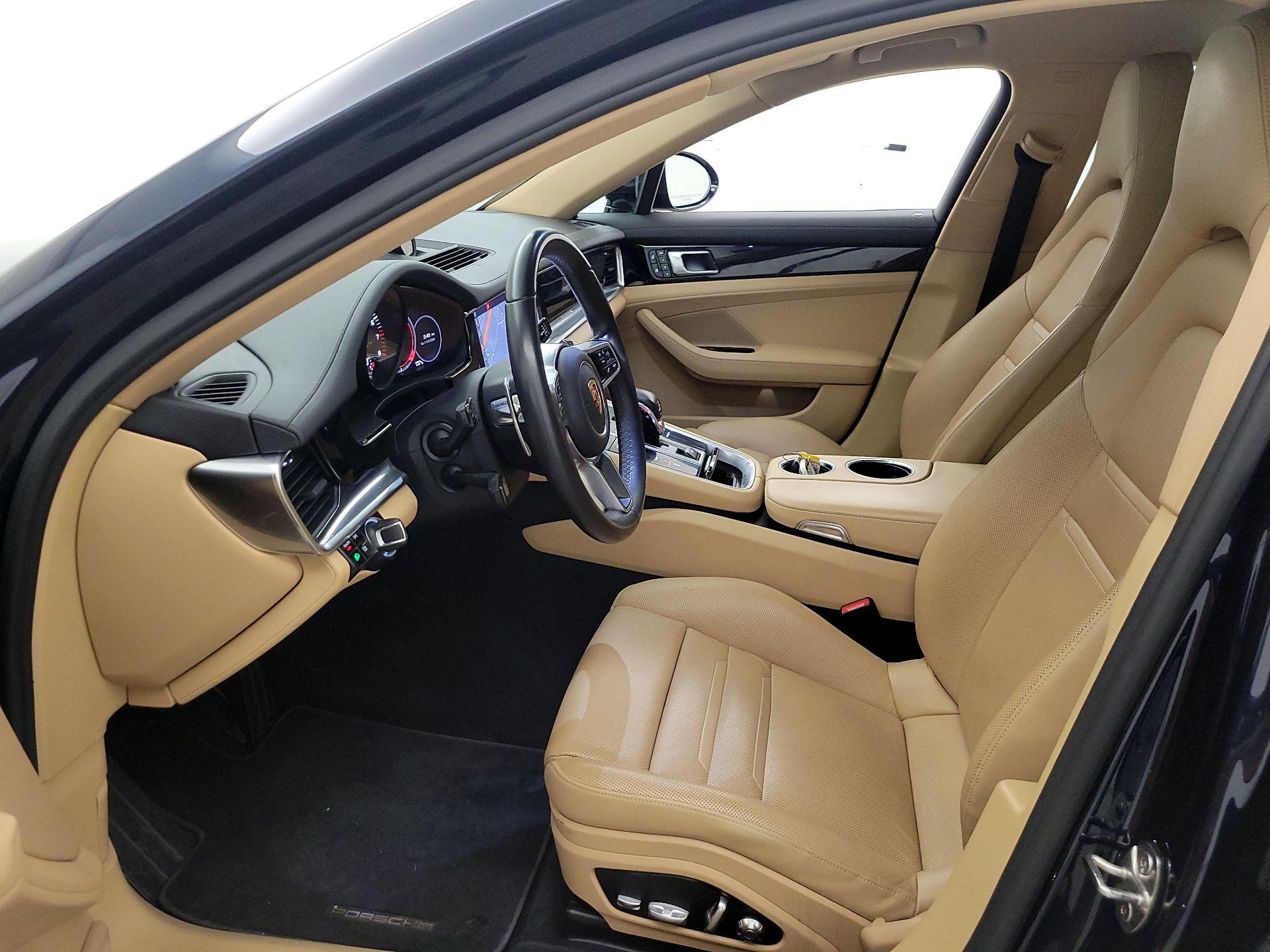 Thumbnail: 2019 Porsche Panamera - 11